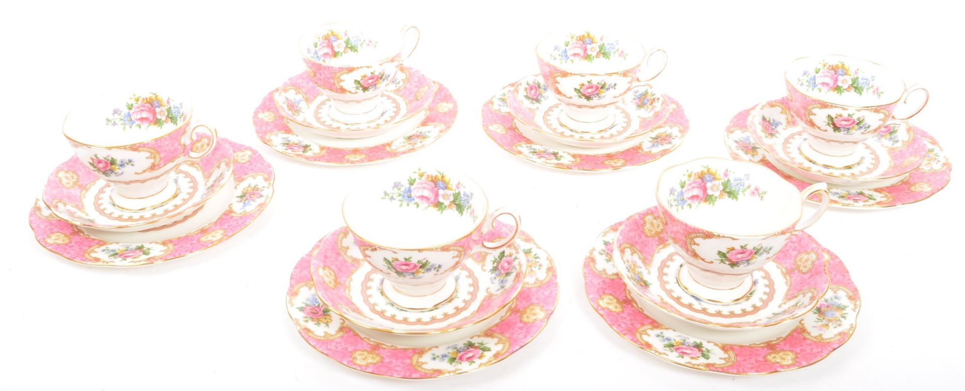 A 20TH CENTURY ROYAL ALBERT LADY CARLYLE TEA SERVICE SET - Image 4 of 6