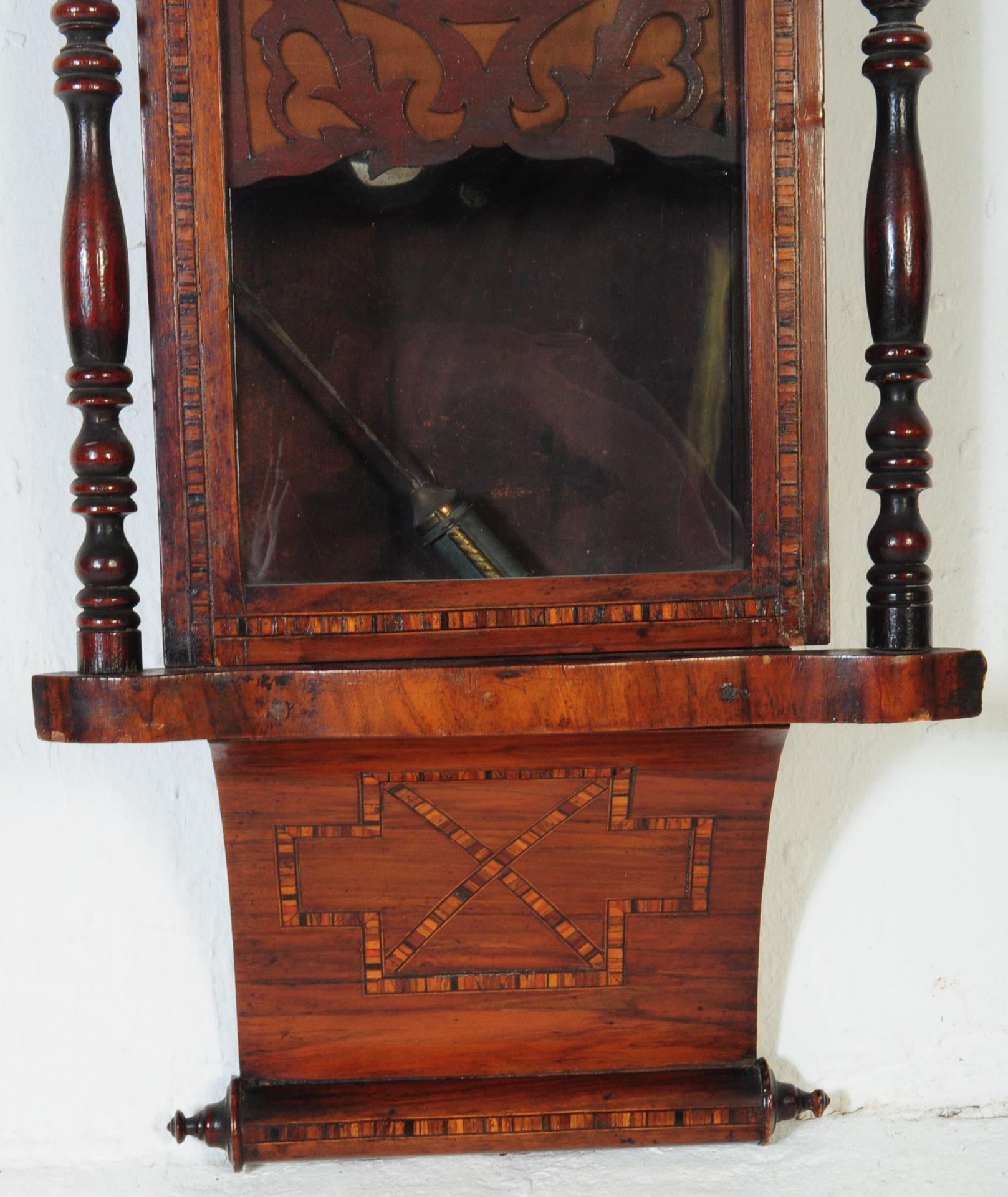 VICTORIAN 19TH CENTURY TUNBRIDGE INLAID MAHOGANY WALL CLOCK - Bild 4 aus 4