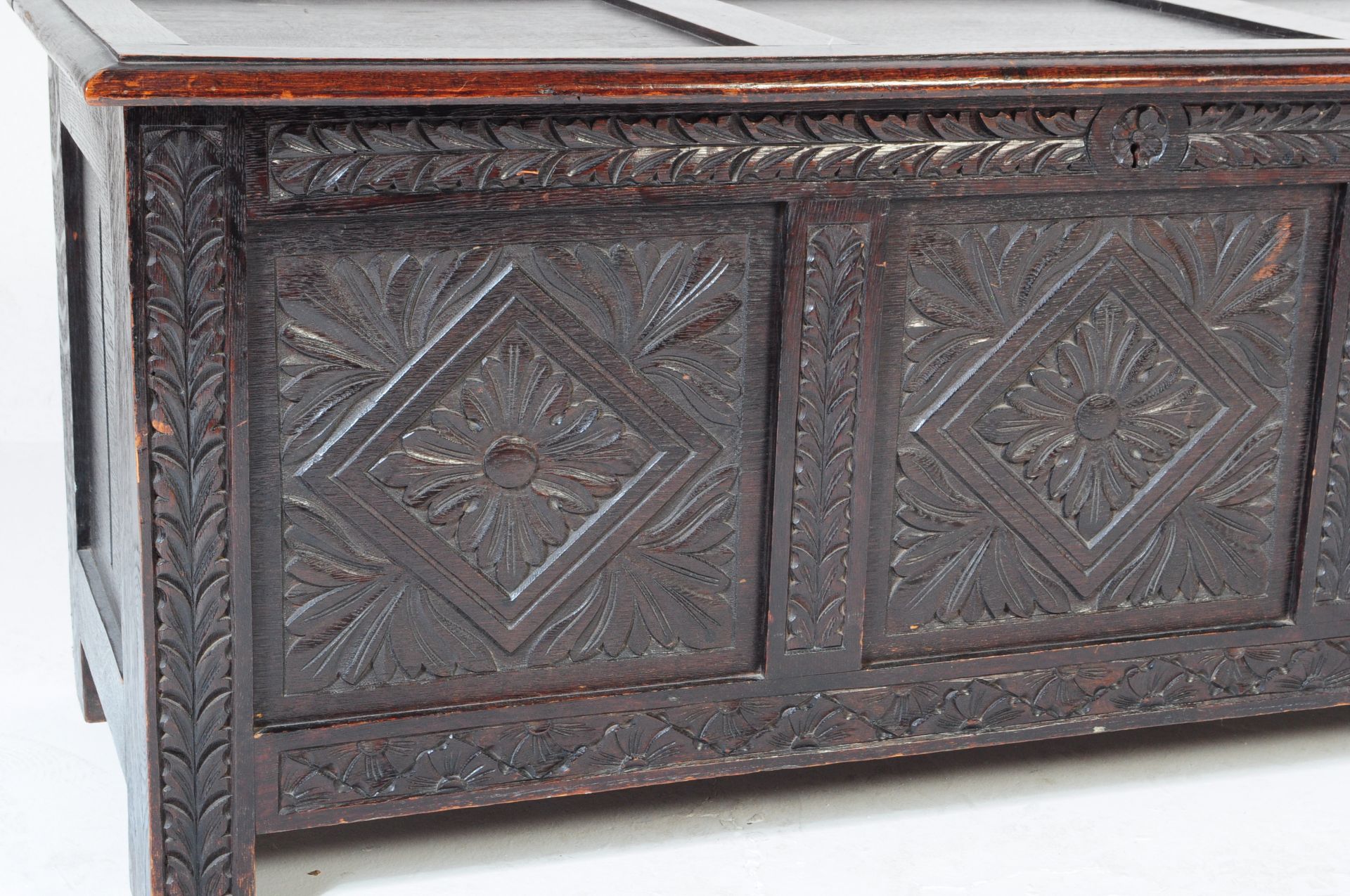 18TH CENTURY CARVED OAK COFFER CHEST - Image 3 of 4