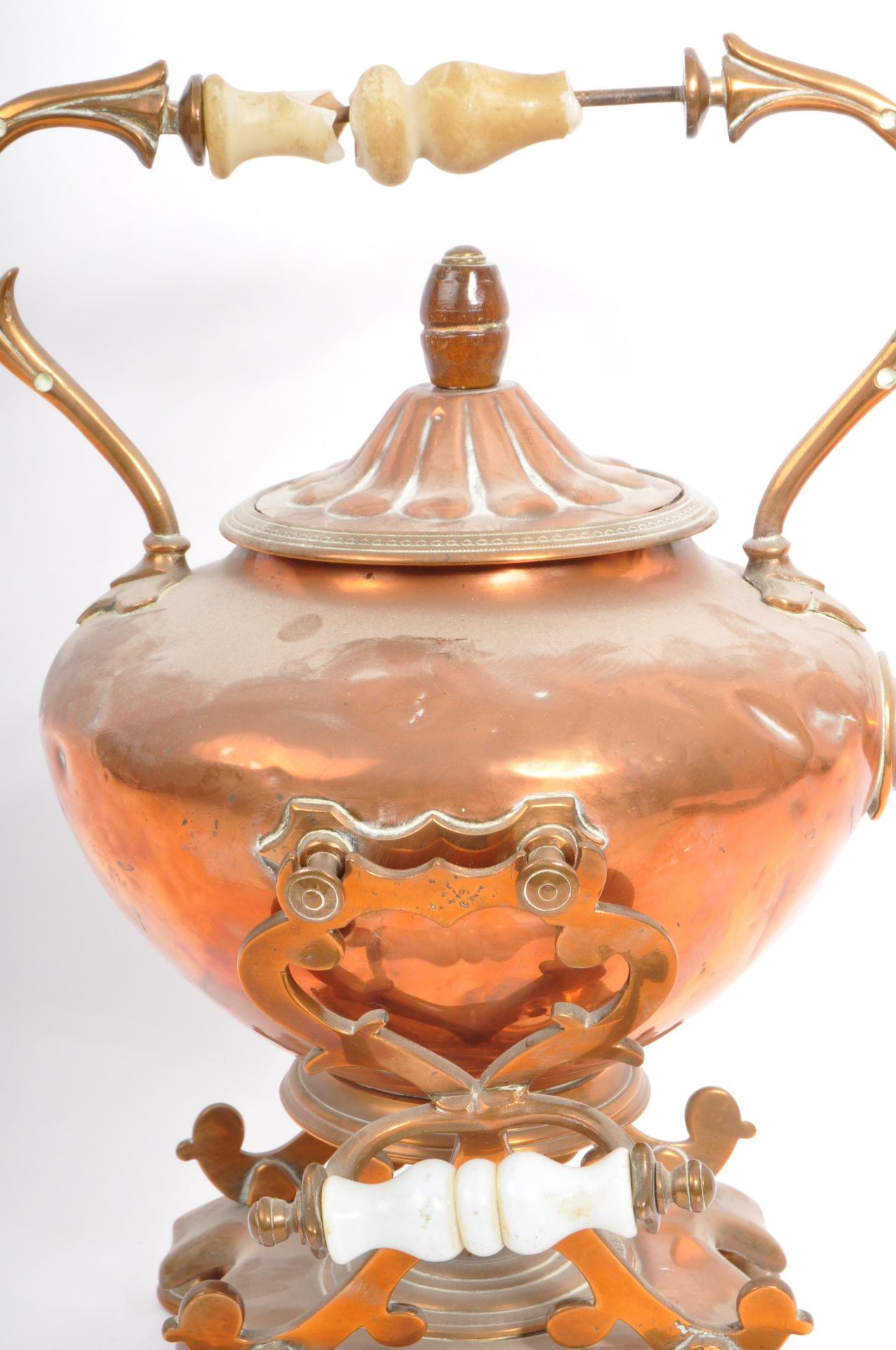 A 19TH CENTURY VICTORIAN COPPER SPIRIT KETTLE - Image 5 of 6
