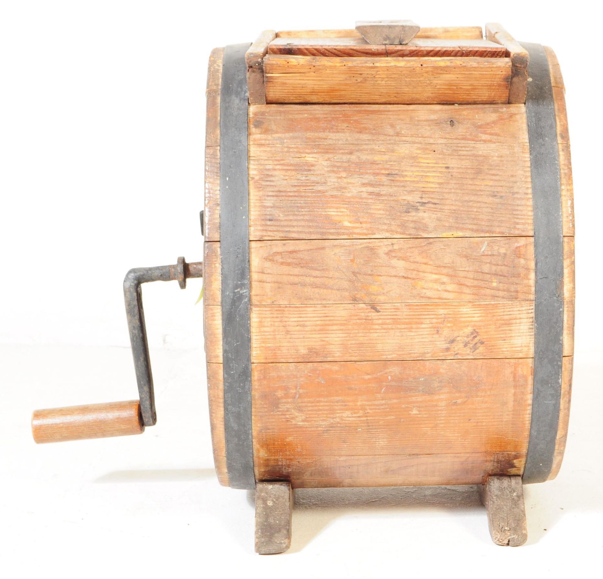 19TH CENTURY OAK COOPERED BARREL BUTTER CHURN - R.O.W - Image 4 of 5