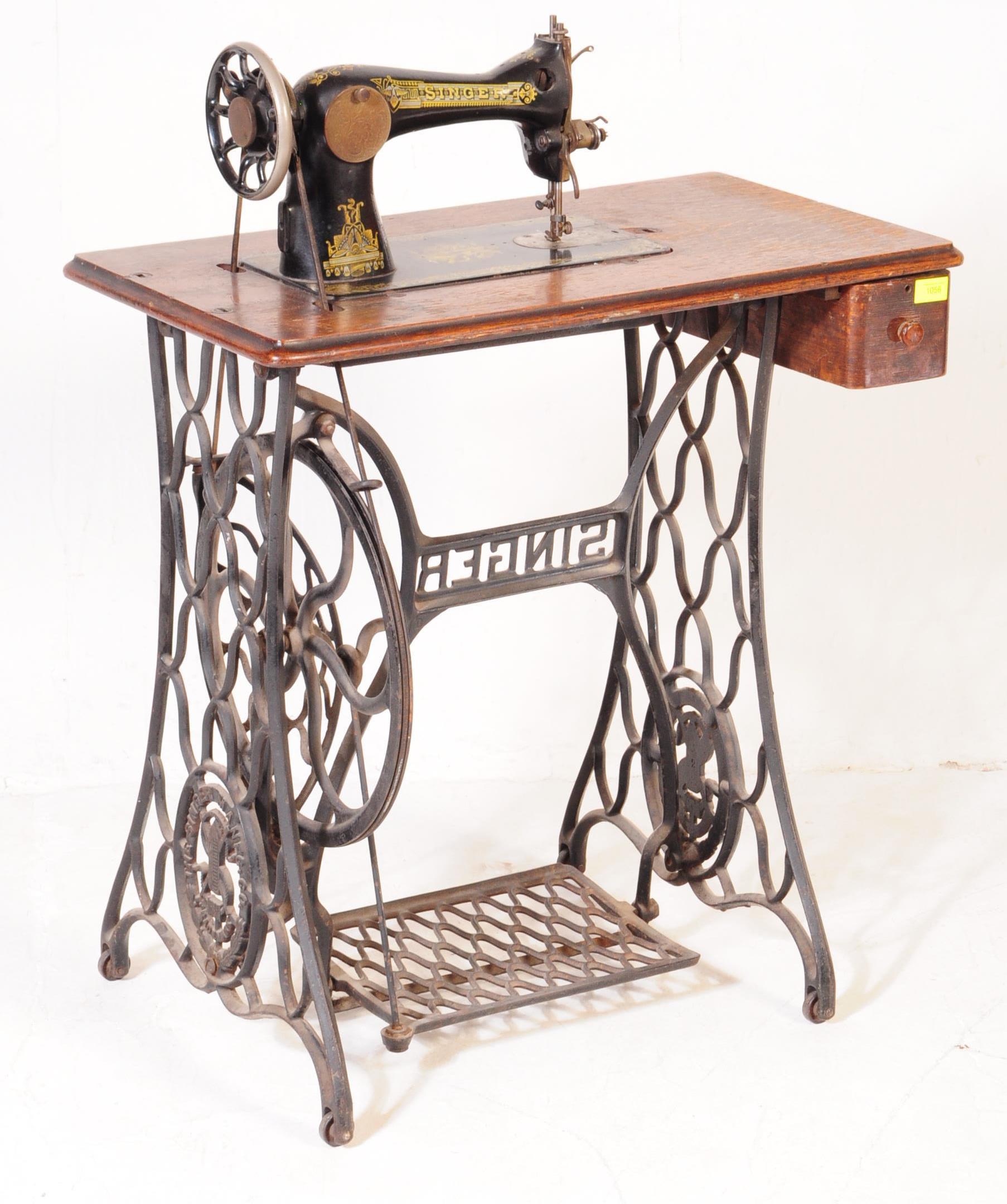 19TH CENTURY VICTORIAN SINGER SEWING MACHINE W ORIGINAL TABLE - Image 2 of 5