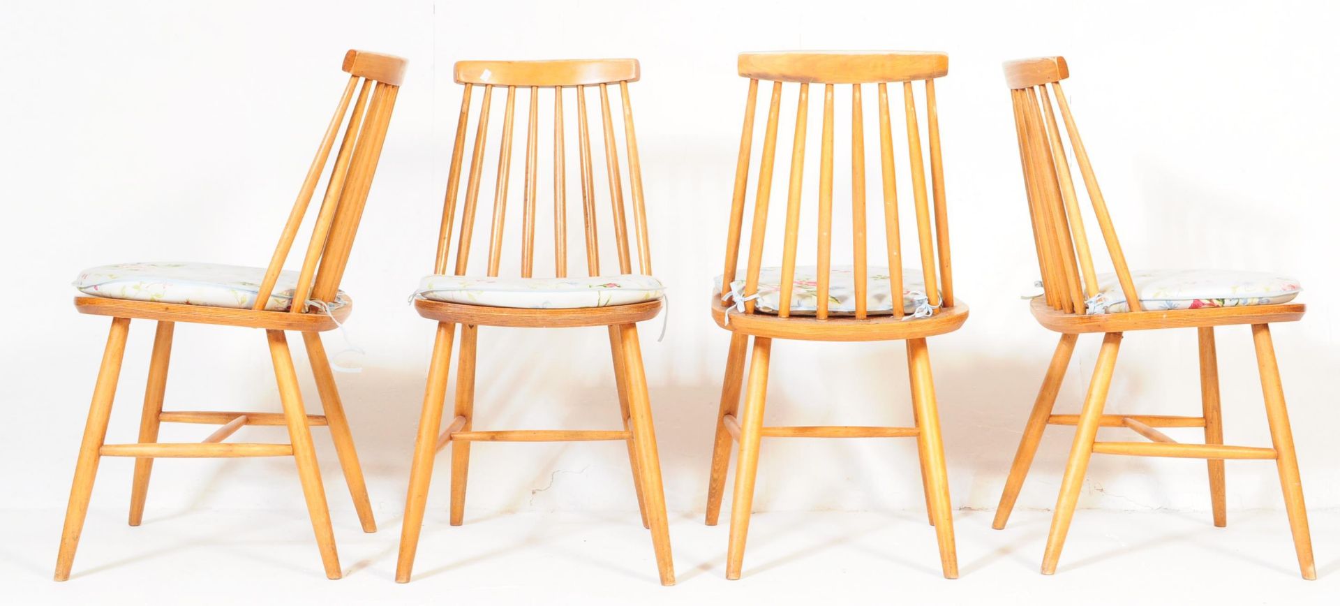 FOUR MID CENTURY ERCOL STYLE TEAK DINING CHAIRS - Image 7 of 7