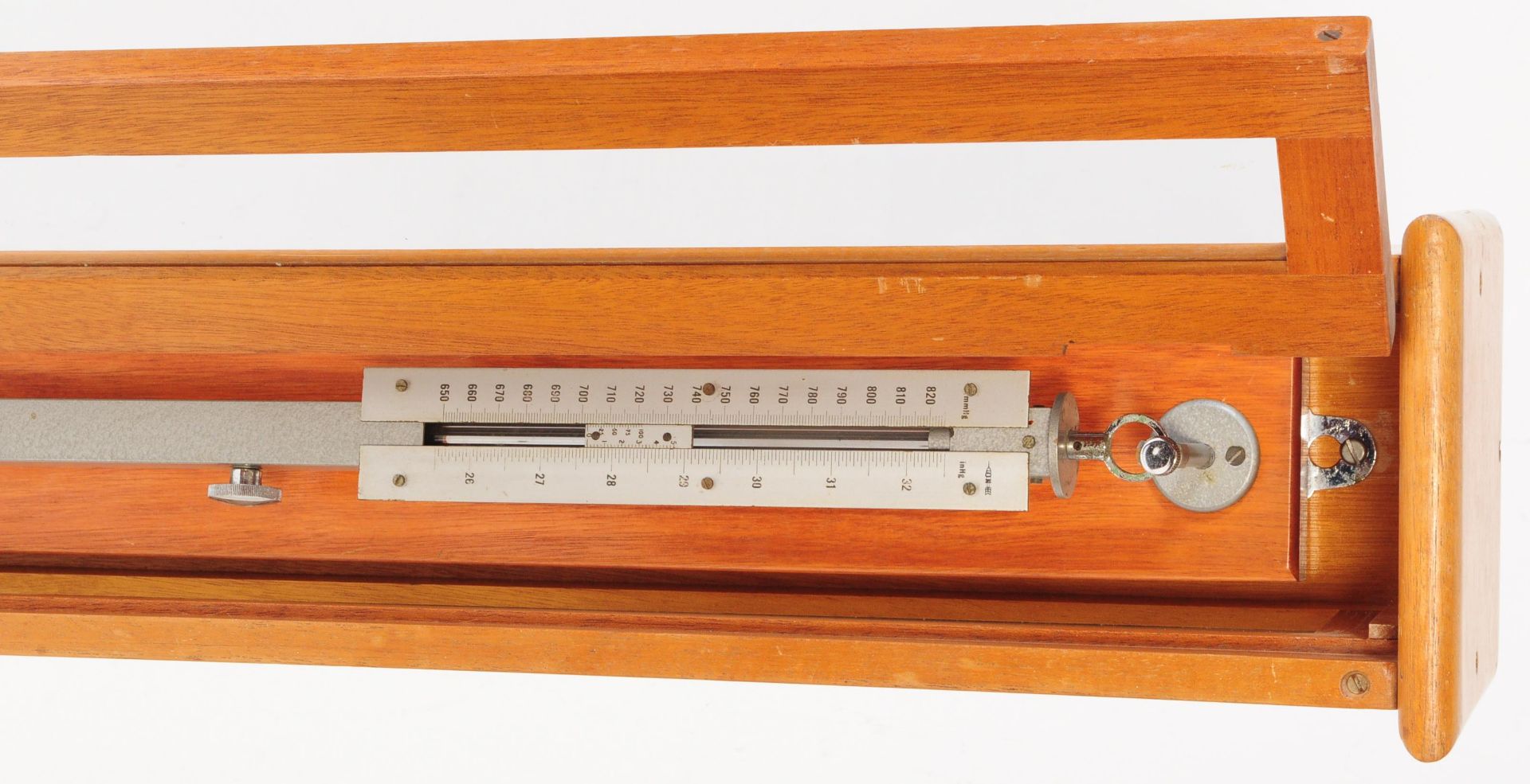 A MID CENTURY SHIPS MARINE STICK BAROMETER TEAK CASED - Bild 5 aus 7