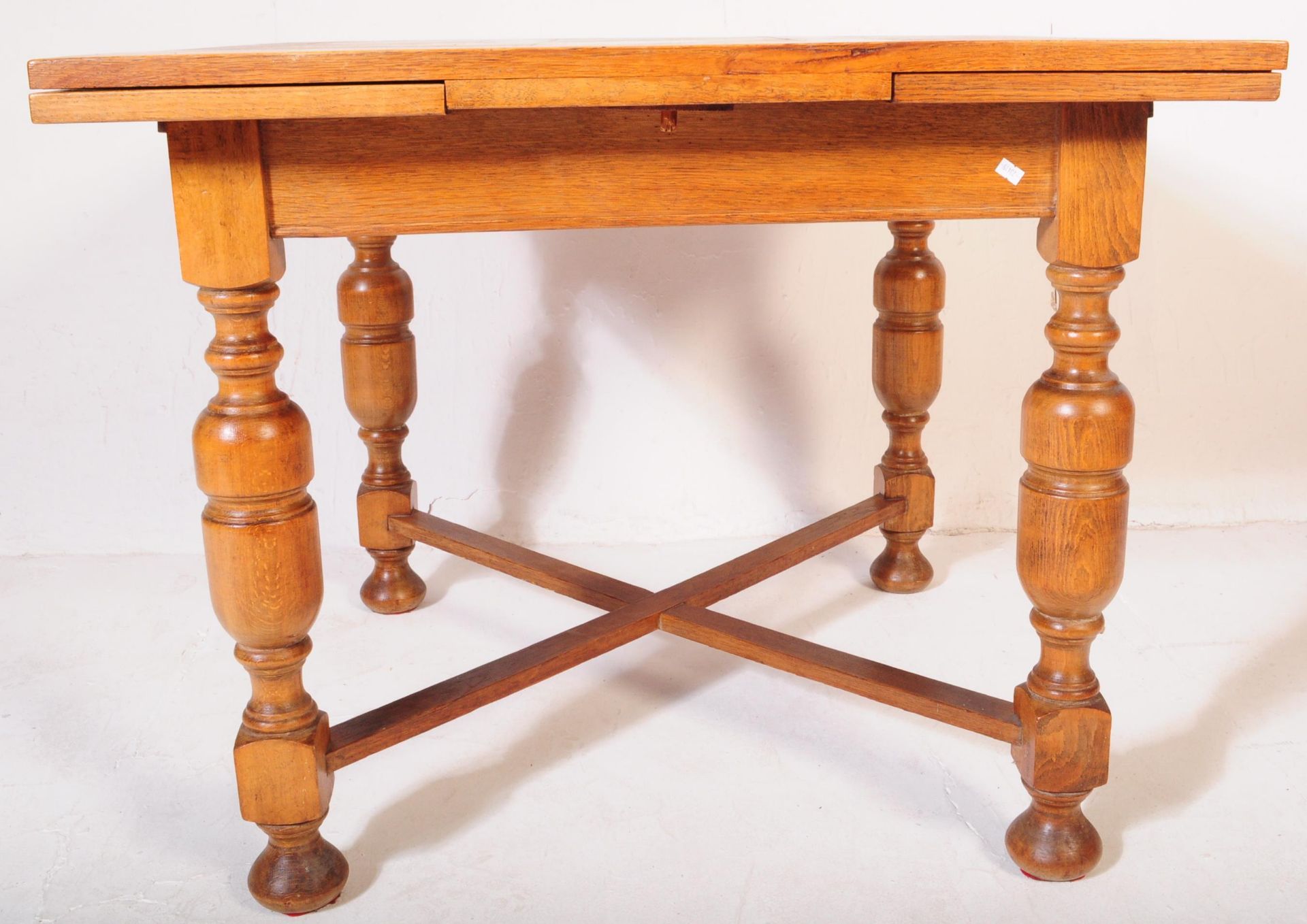 EARLY 20TH CENTURY 1920S JACOBEAN REVIVAL DINING TABLE - Bild 2 aus 6