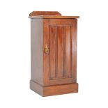 19TH CENTURY VICTORIAN MAHOGANY POT CUPBOARD