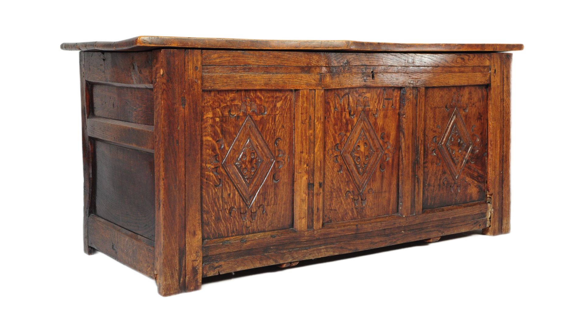 18TH CENTURY COUNTRY ELM AND OAK LARGE COFFER CHEST