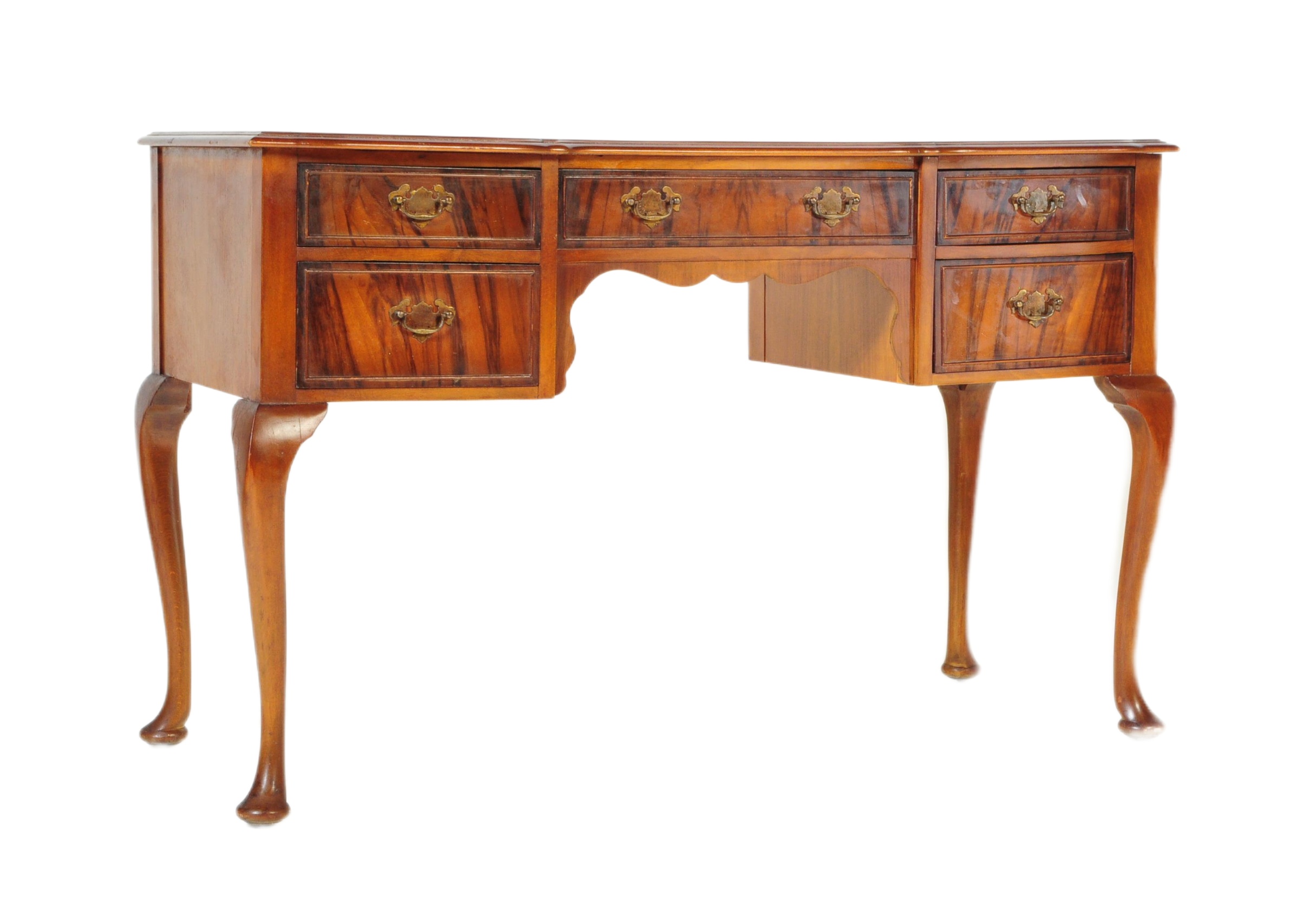 A VINTAGE RETRO QUEEN ANNE REVIVAL STYLE WALNUT DESK