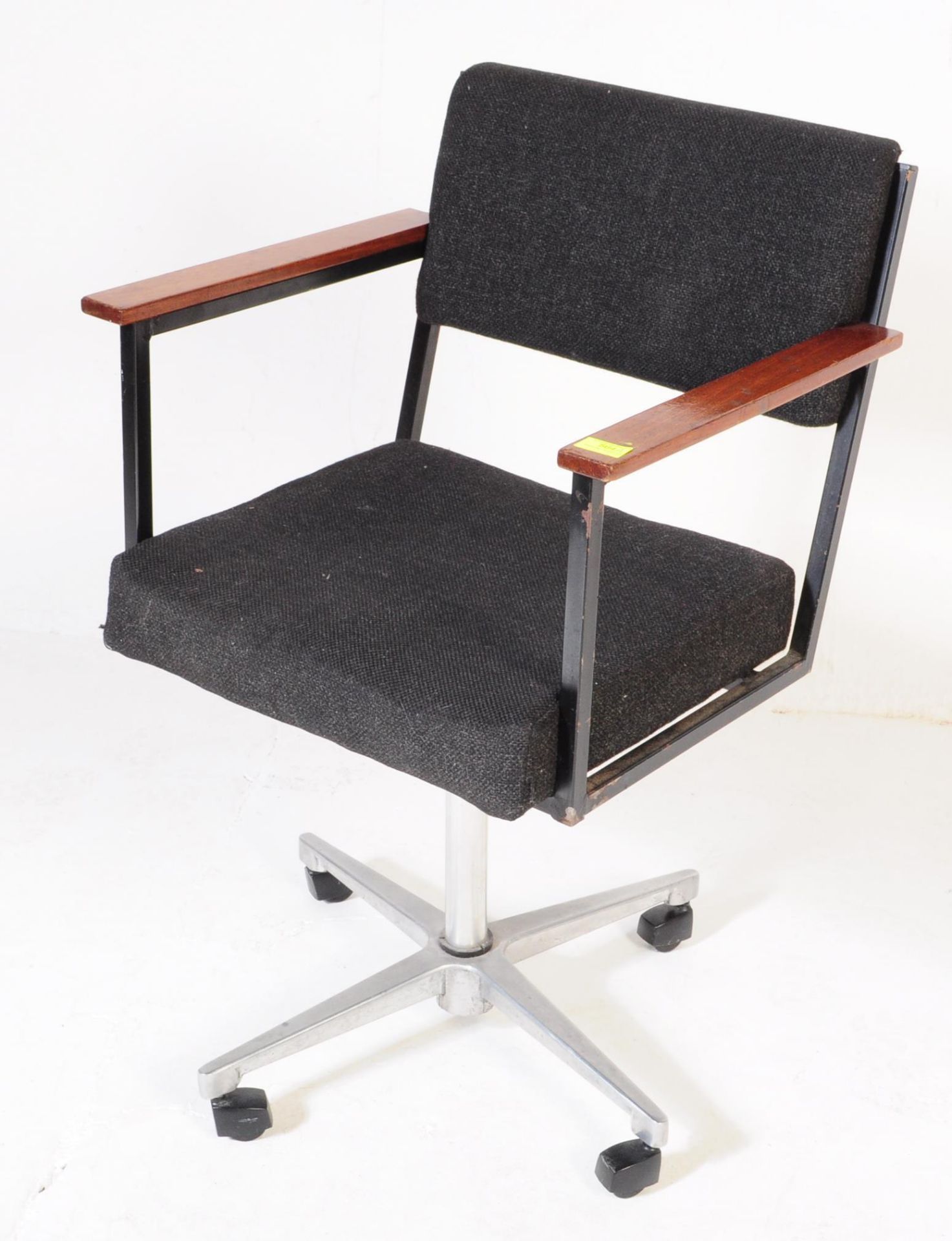 VINTAGE 20TH CENTURY OFFICE DESK SWIVEL CHAIR - Bild 2 aus 5