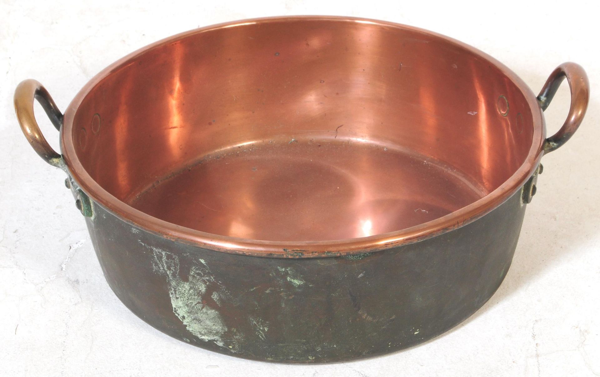 19TH CENTURY VICTORIAN COPPER MIXING BOWL - Image 2 of 4