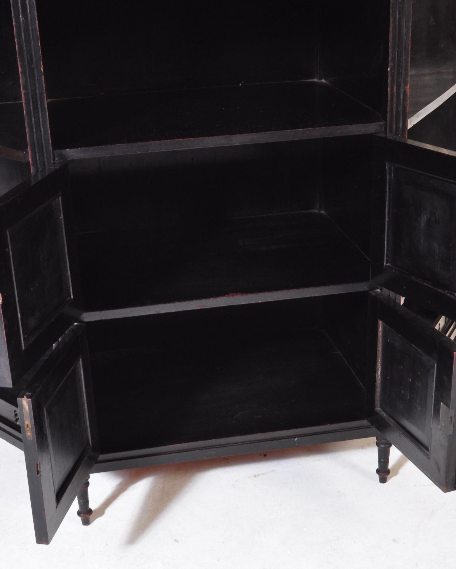 19TH CENTURY VICTORIAN AESTHETIC MOVEMENT BLACK LACQUERED CABINET - Image 3 of 6