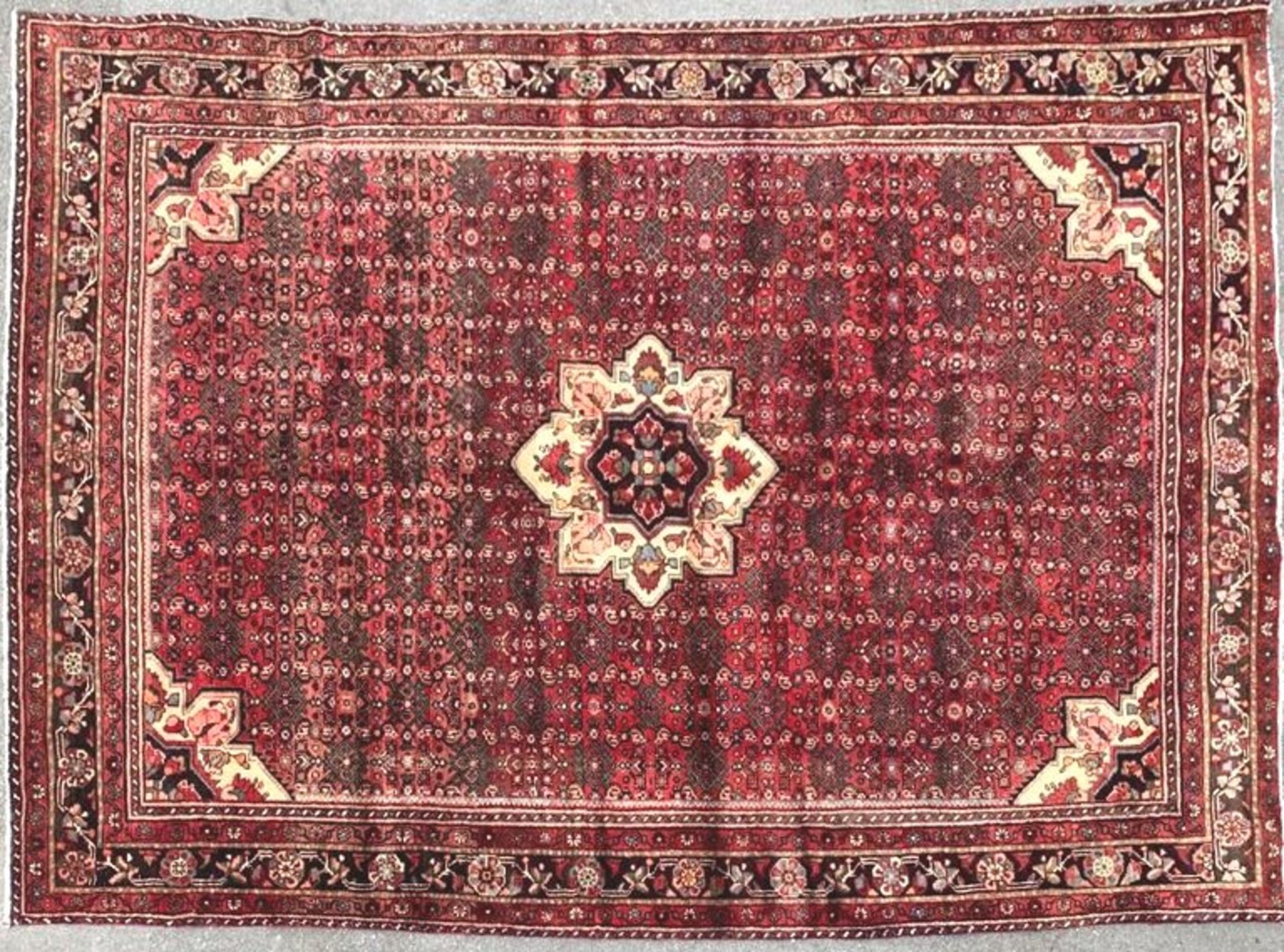 20TH CENTURY NORTH WEST PERSIAN MALAYER CARPET RUG