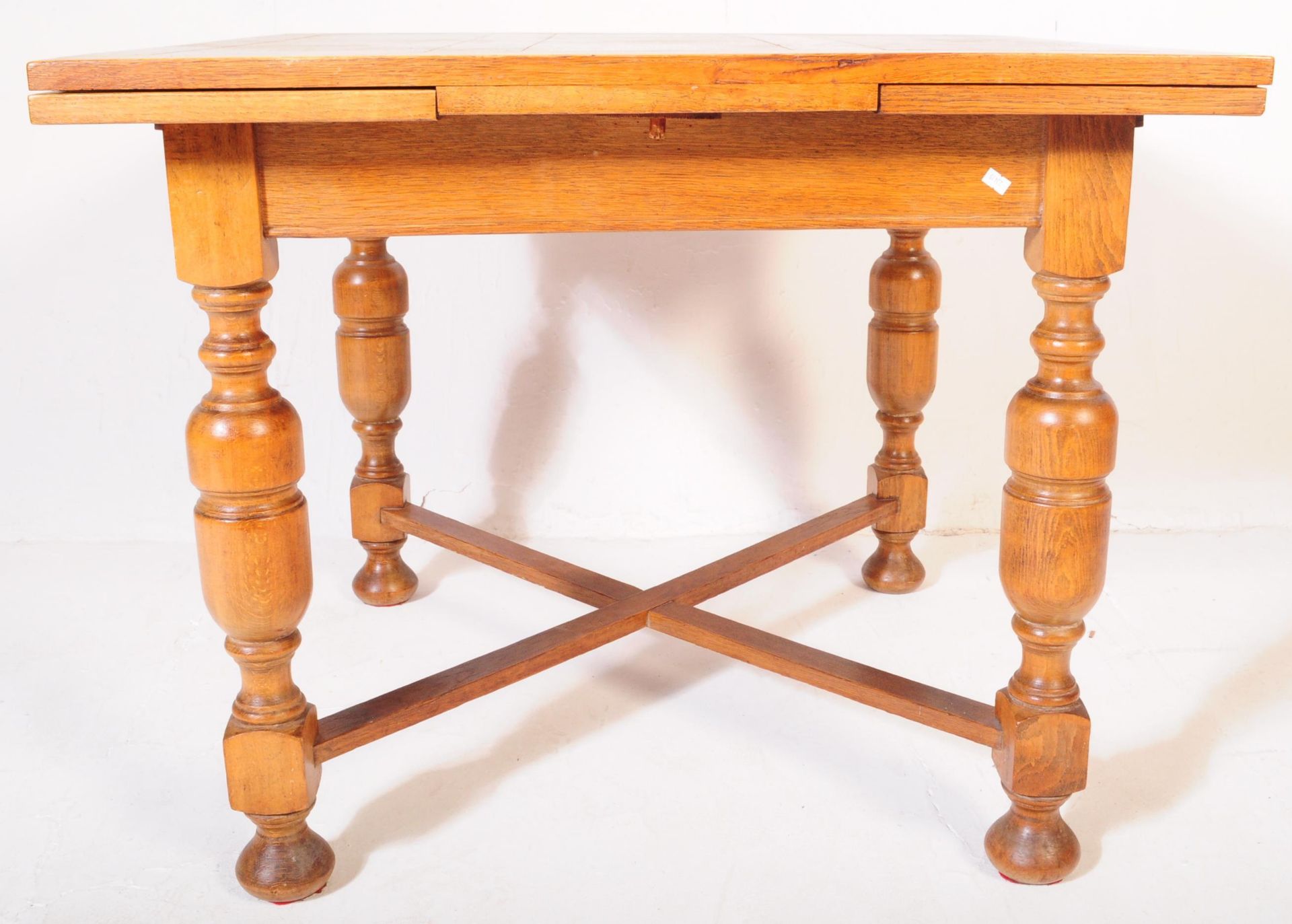 EARLY 20TH CENTURY 1920S JACOBEAN REVIVAL DINING TABLE