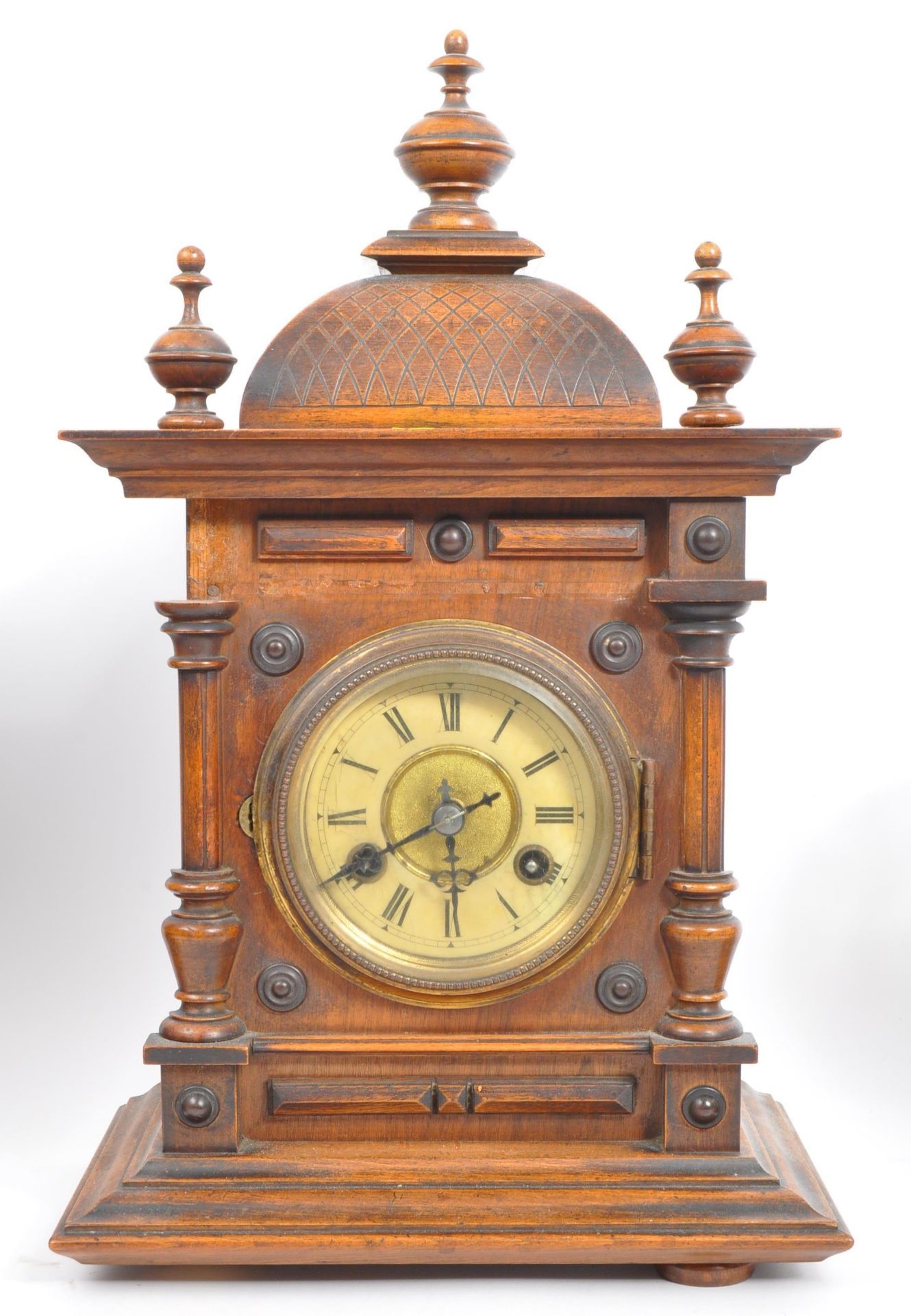 COLLECTION OF THREE VINTAGE BRASS & WOOD MANTEL CLOCKS - Image 3 of 9