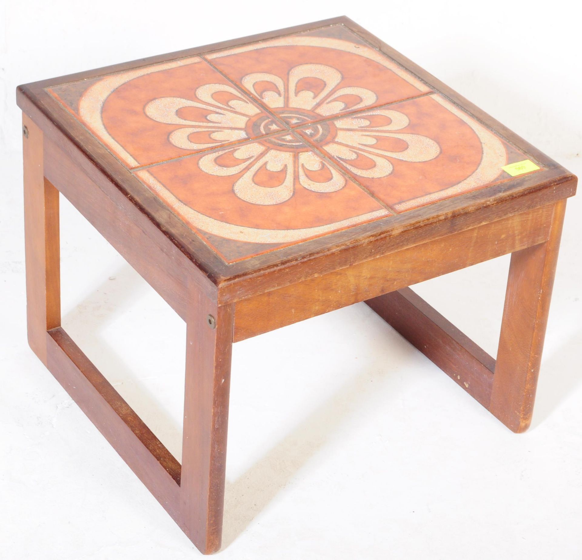 RETRO MID CENTURY 1970S TILE TOP SIDE TABLE - Image 2 of 4