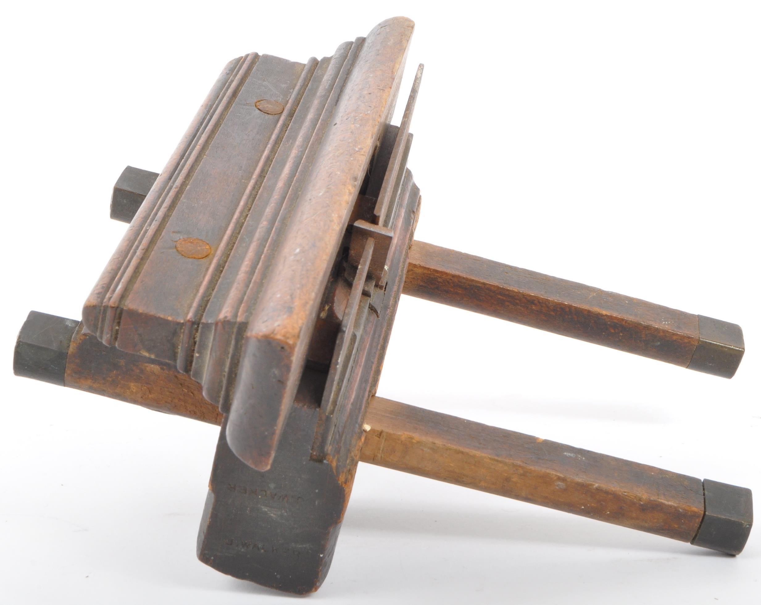 EARLY TO MID CENTURY CARPENTERS WOOD PLOUGH PLANE - Image 4 of 5