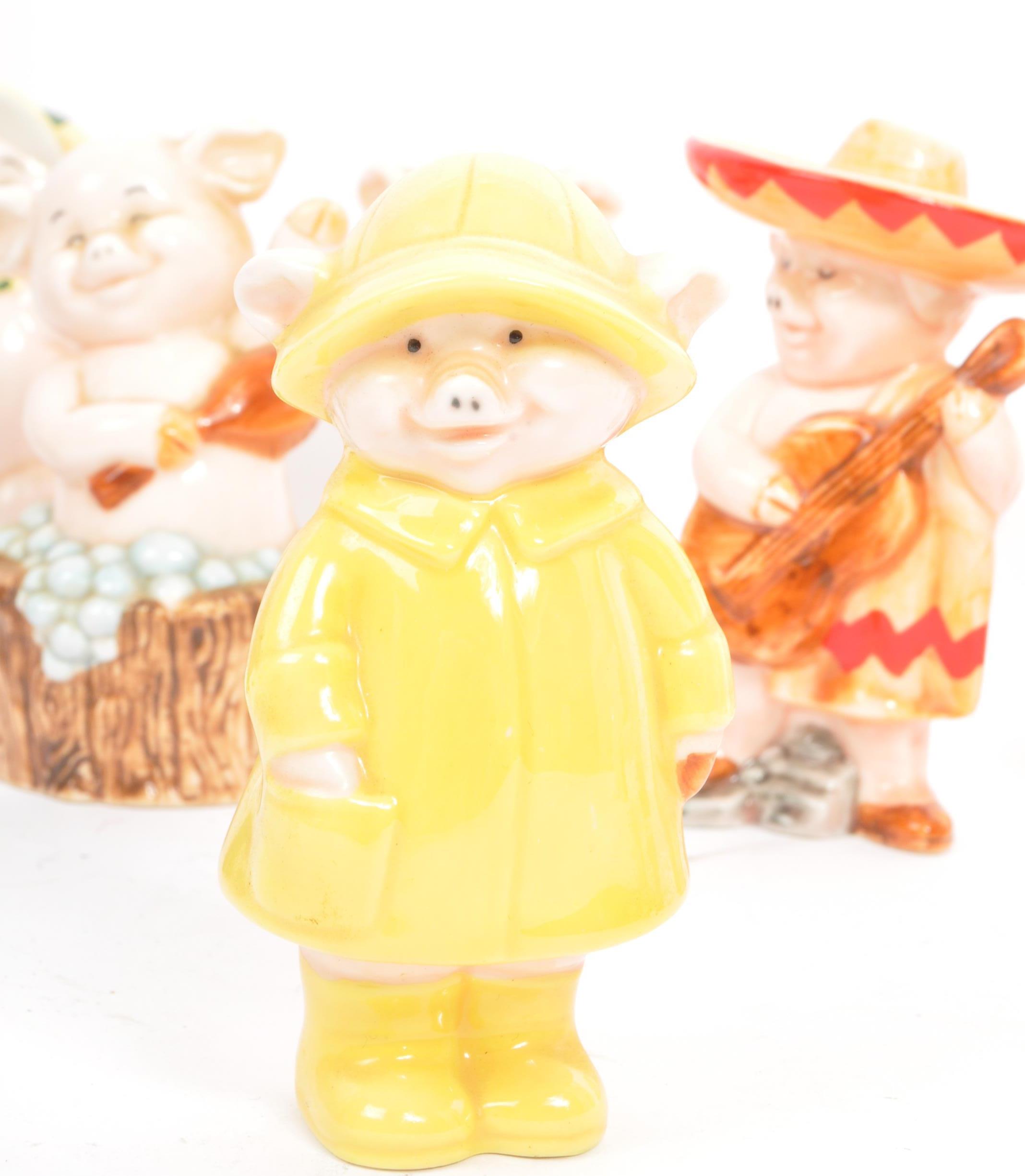 COLLECTION OF VINTAGE DANBURY MINT ' PIGGIES ' FIGURINES - Image 5 of 7