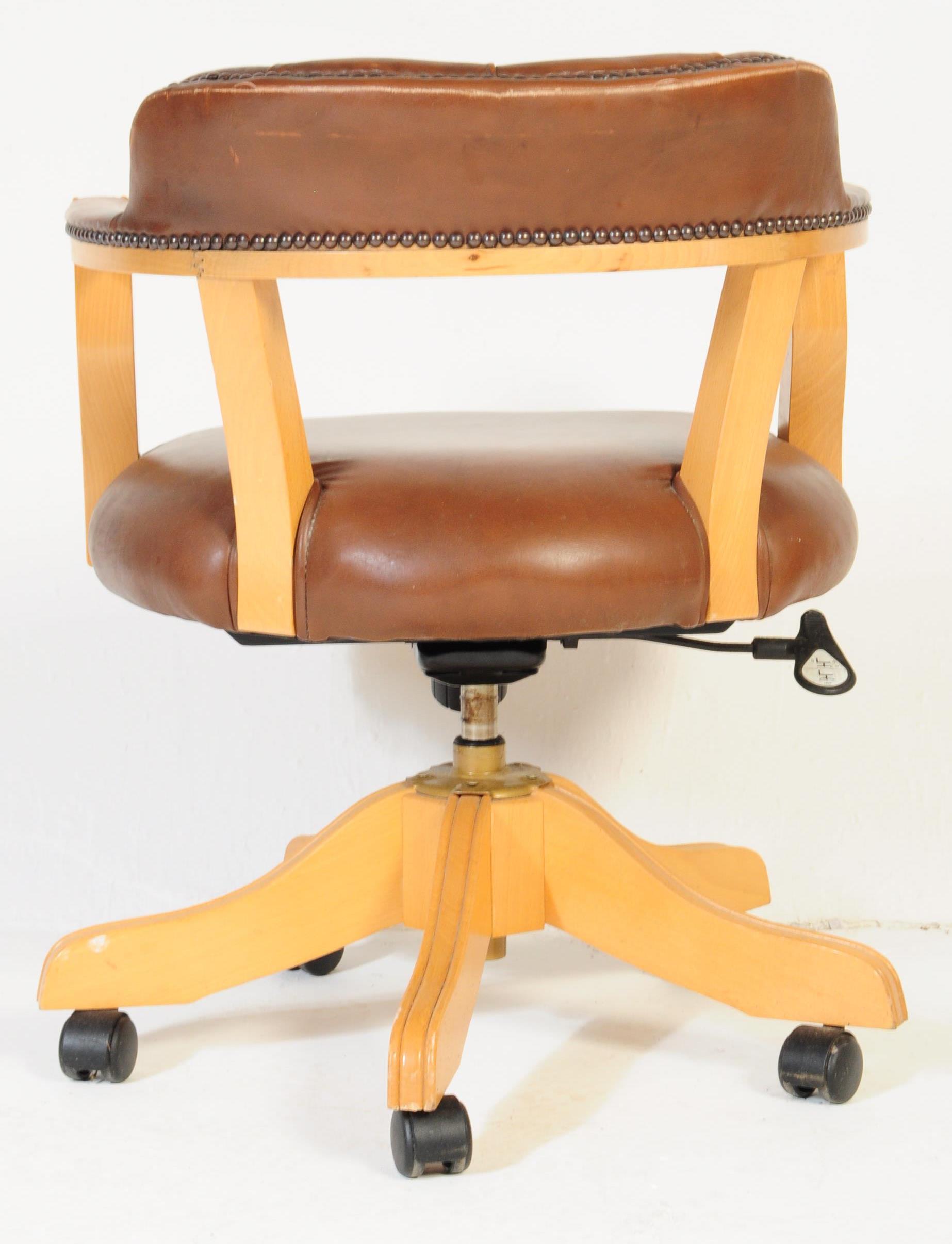 20TH CENTURY SWIVEL OFFICE CHAIR - Image 4 of 4