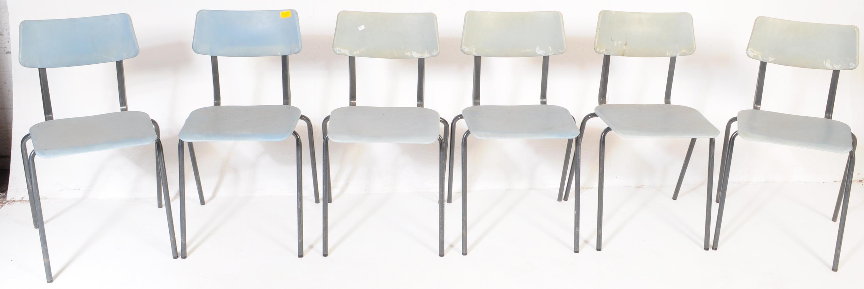SET OF SIX RETRO VINTAGE 20TH CENTURY STACKING CHAIRS - Image 2 of 5