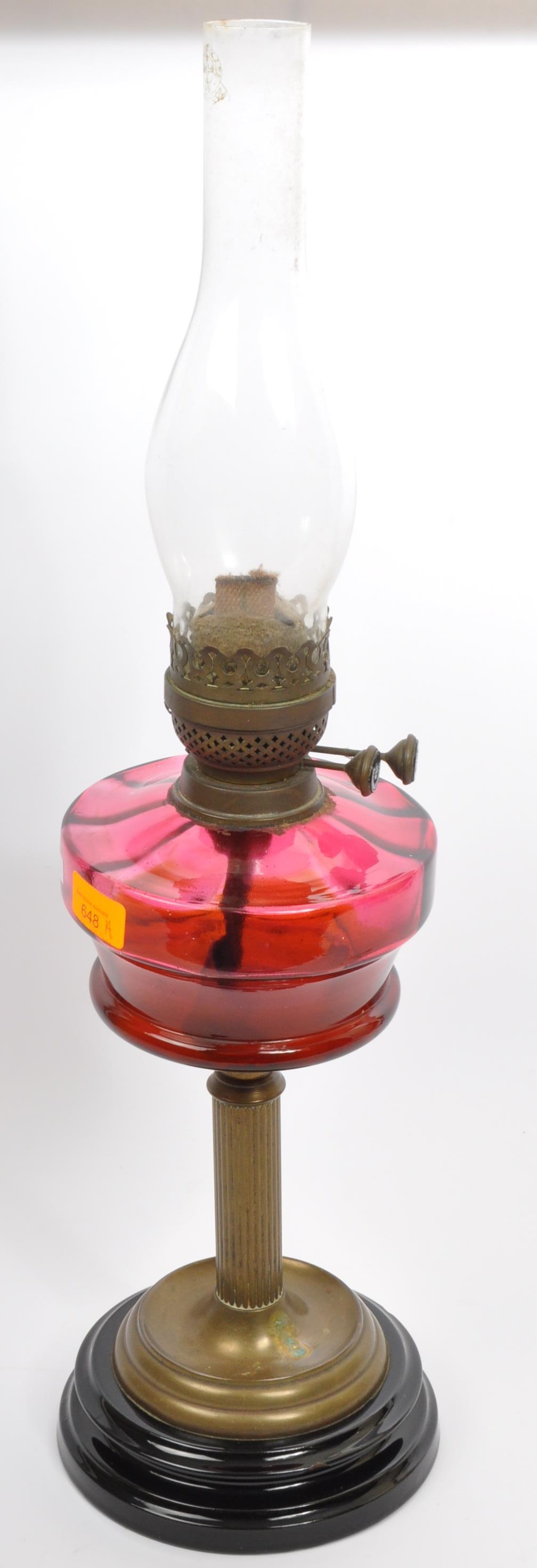 19TH CENTURY CRANBERRY GLASS AND BRASS OIL LAMP - Image 2 of 6