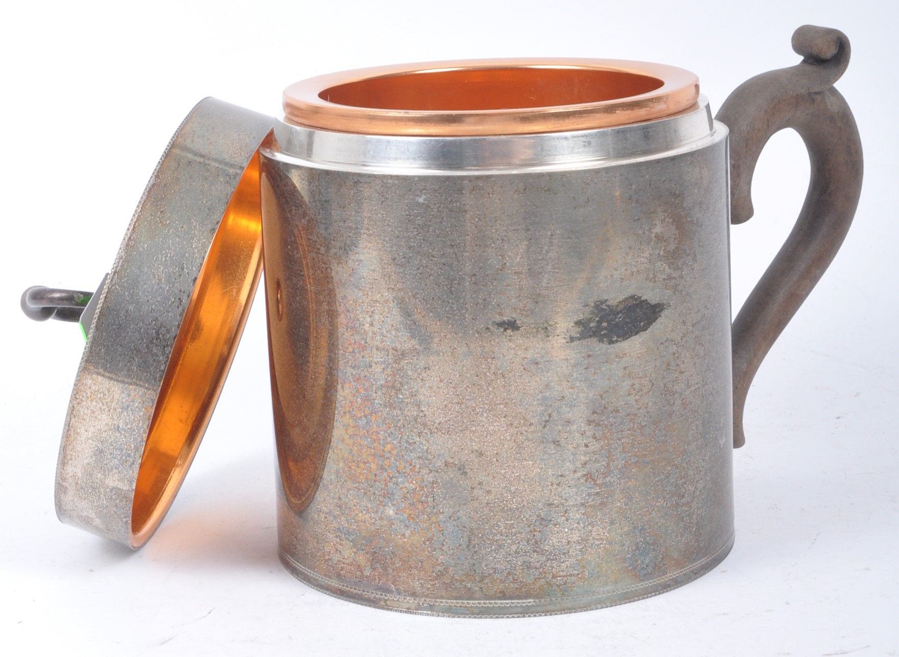 ANTIQUE LARGE LIDDED PEWTER TANKARD REPURPOSED AS ICE BUCKET - Image 3 of 7