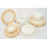 ROYAL WORCESTER - HYDE PARK - PART DINNER SERVICE