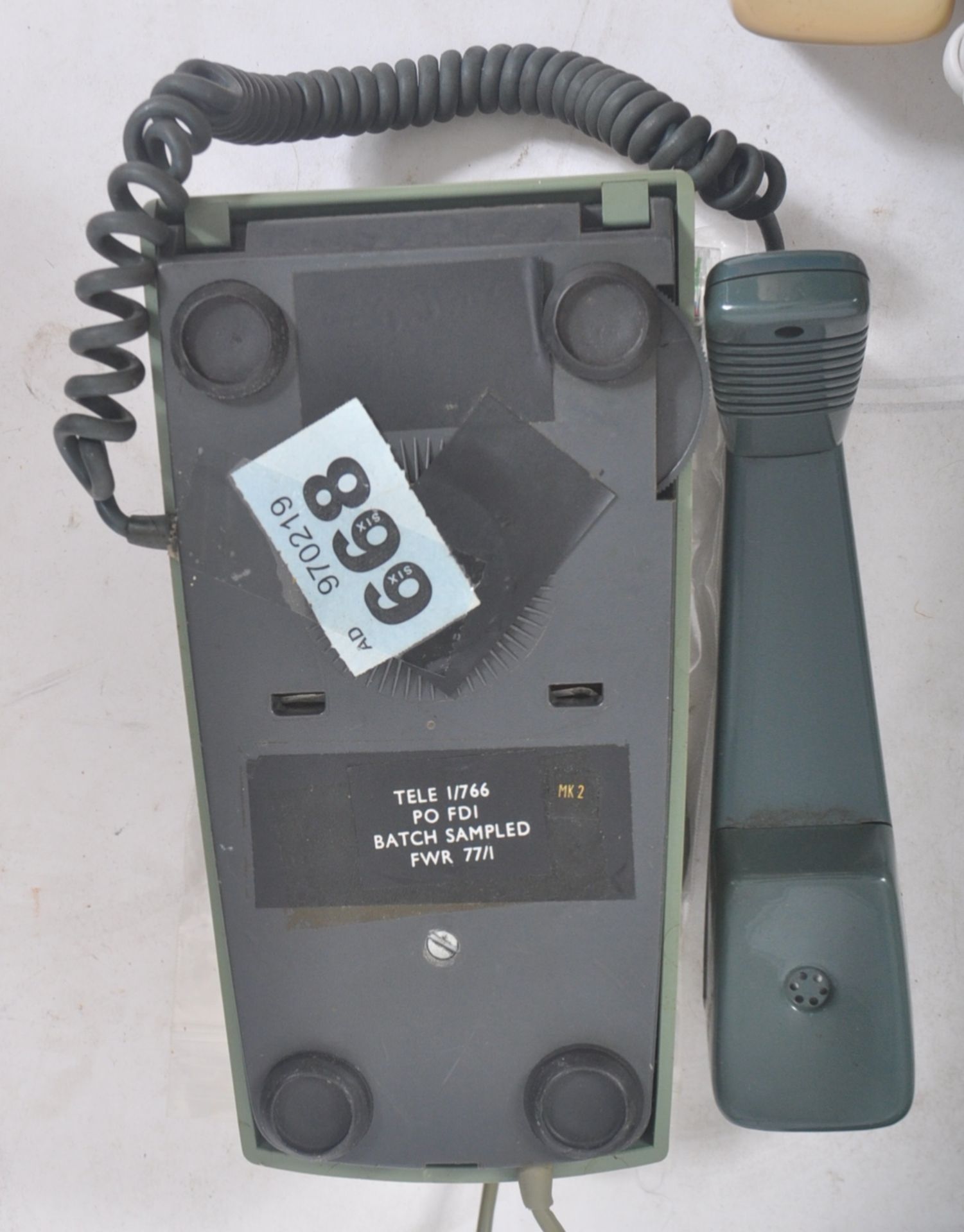 COLLECTION OF NINE VINTAGE 1970S GPO TRIMBONE TELEPHONES - Image 7 of 9