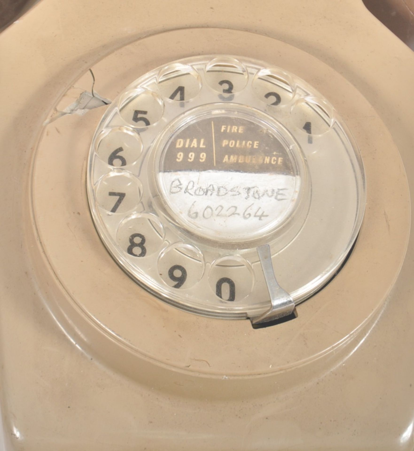 COLLECTION OF TEN VINTAGE 1970S ROTARY DIAL GPO TELEPHONES - Image 4 of 8