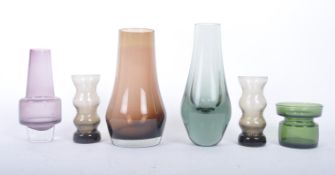 COLLECTION OF SIX VINTAGE 20TH CENTURY SCANDI ART GLASS VASES
