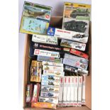 MODEL KITS - COLLECTION OF ASSORTED PLASTIC MODEL KITS