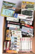 MODEL KITS - COLLECTION OF ASSORTED PLASTIC MODEL KITS