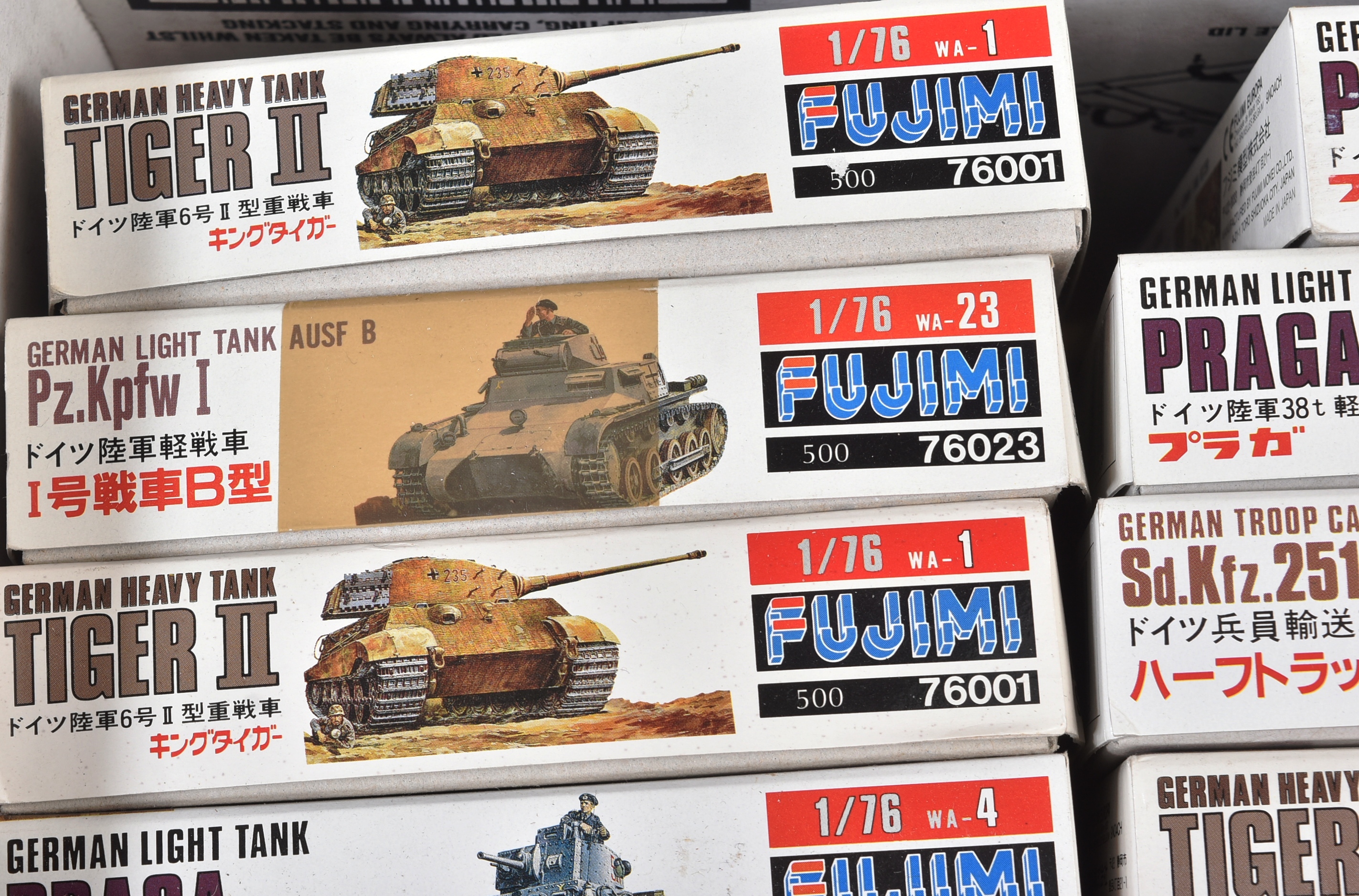 MODEL KITS - X25 FUJIMI PLASTIC MODEL KITS - Image 2 of 6