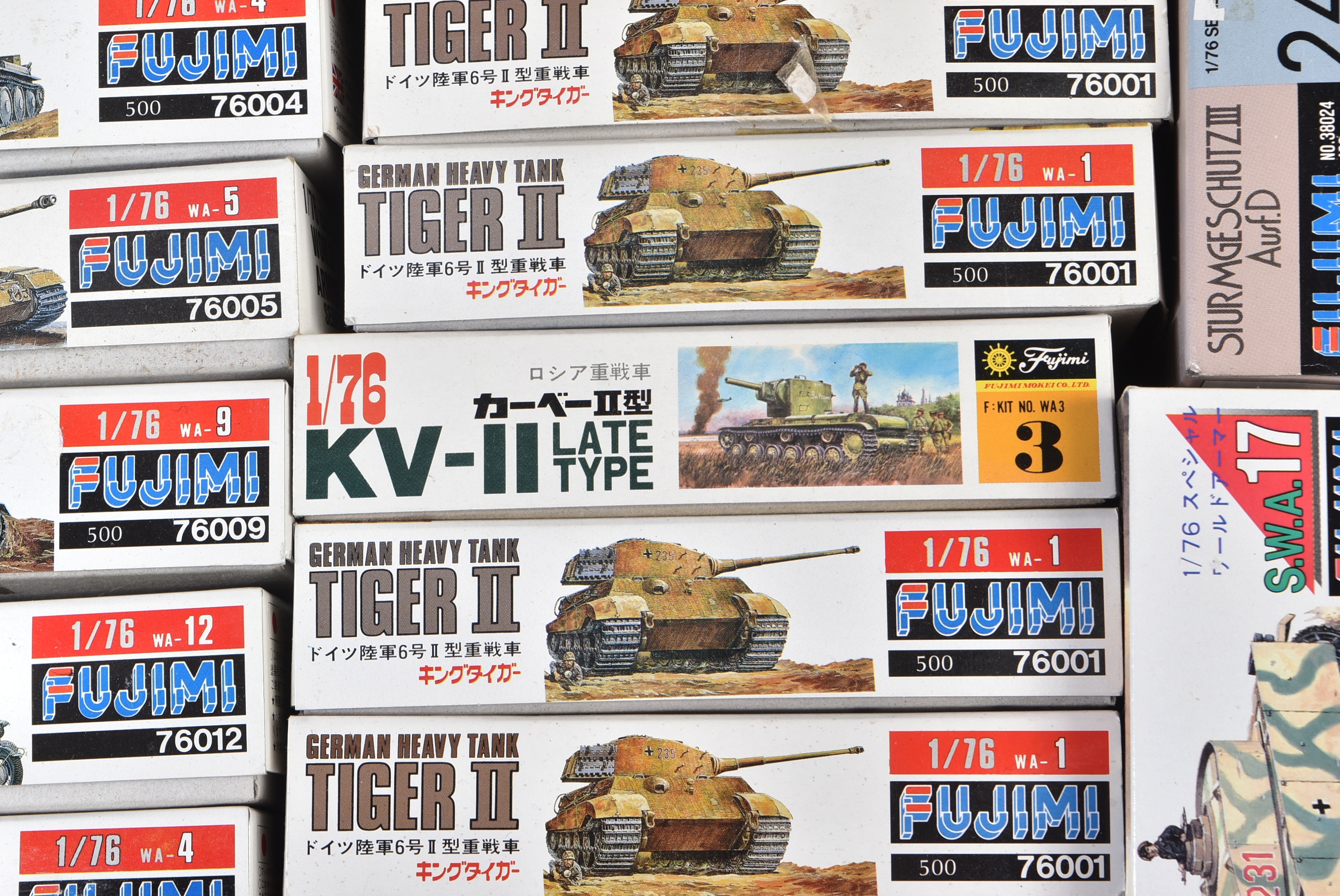 MODEL KITS - X25 FUJIMI PLASTIC MODEL KITS - Image 3 of 6