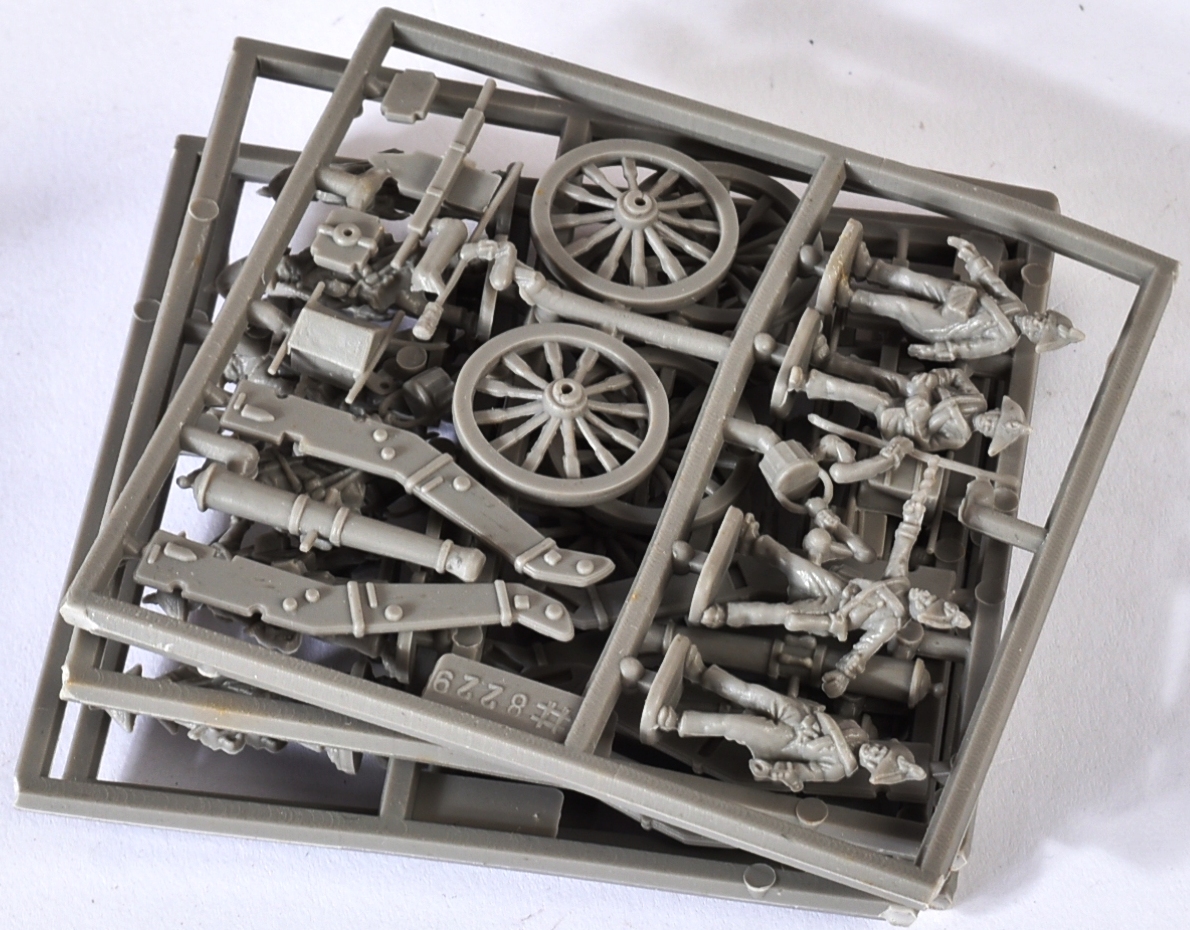 COLLECTION OF Hä MILITARY WORLD WAR I PLASTIC MODEL KITS - Image 2 of 5