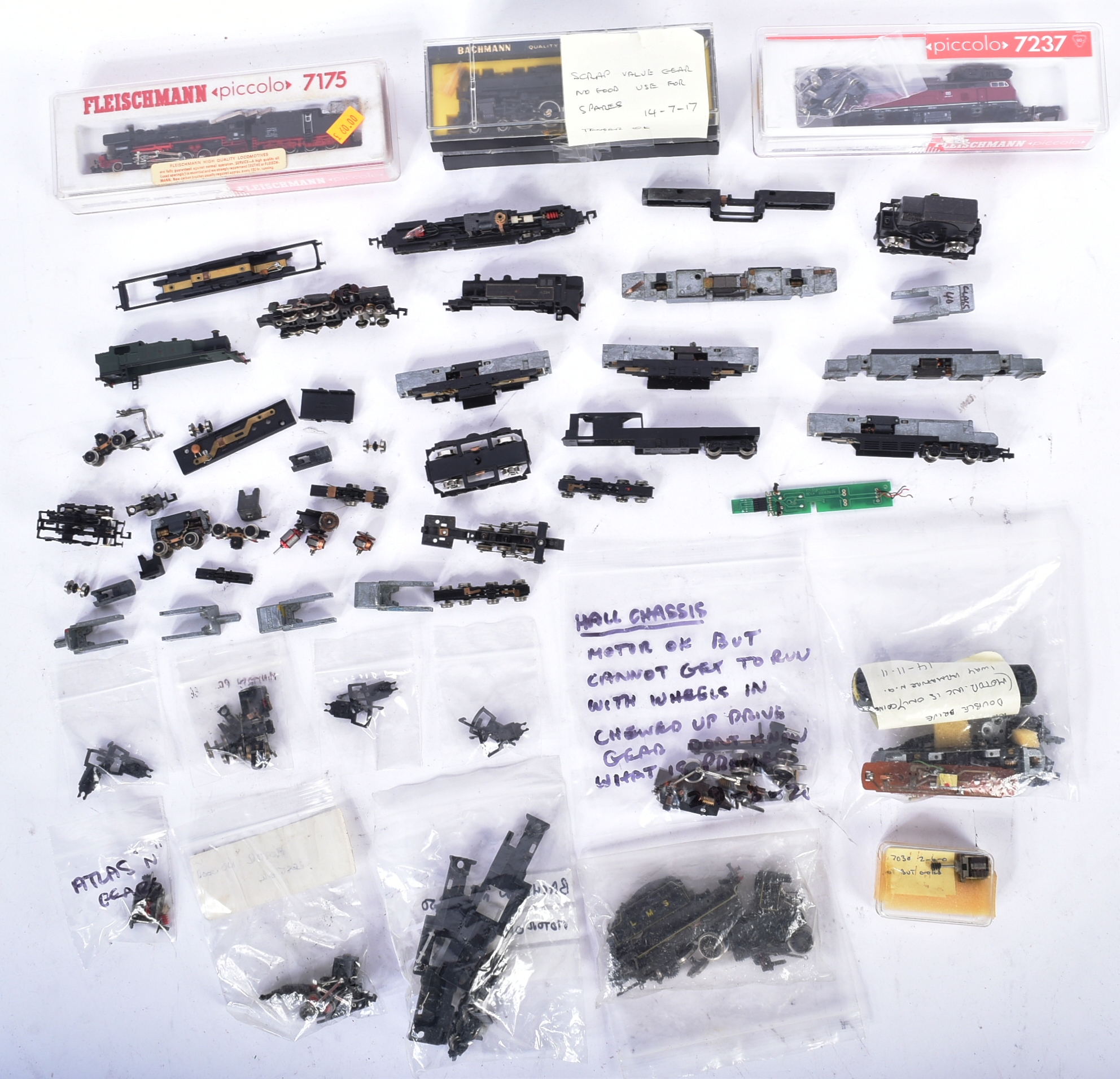 MODEL RAILWAY - COLLECTION OF N GAUGE MODEL RAILWAY SPARES / REPAIRS