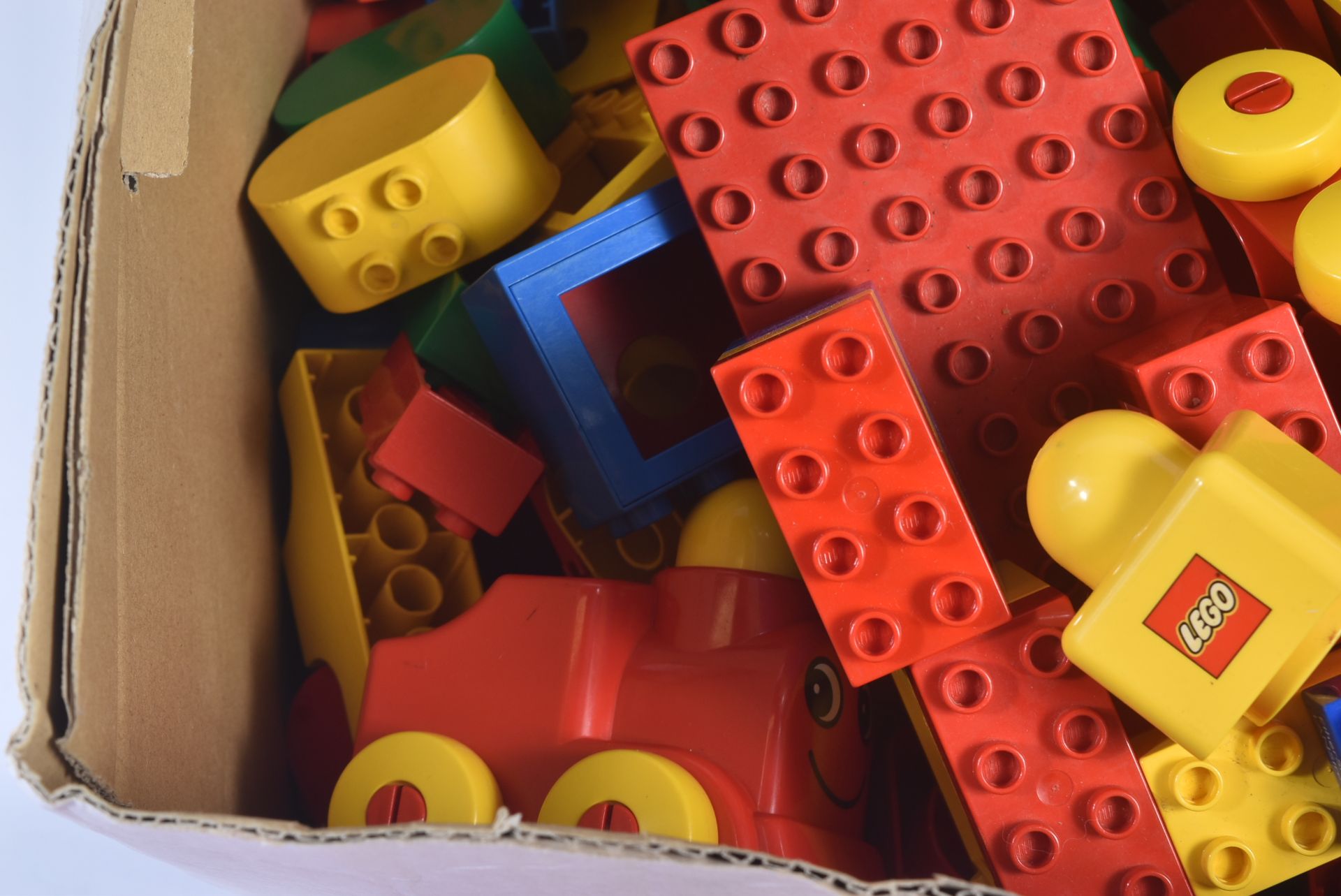 COLLECTION OF VINTAGE LEGO DUPLO BUILDING BRICKS - Bild 5 aus 7