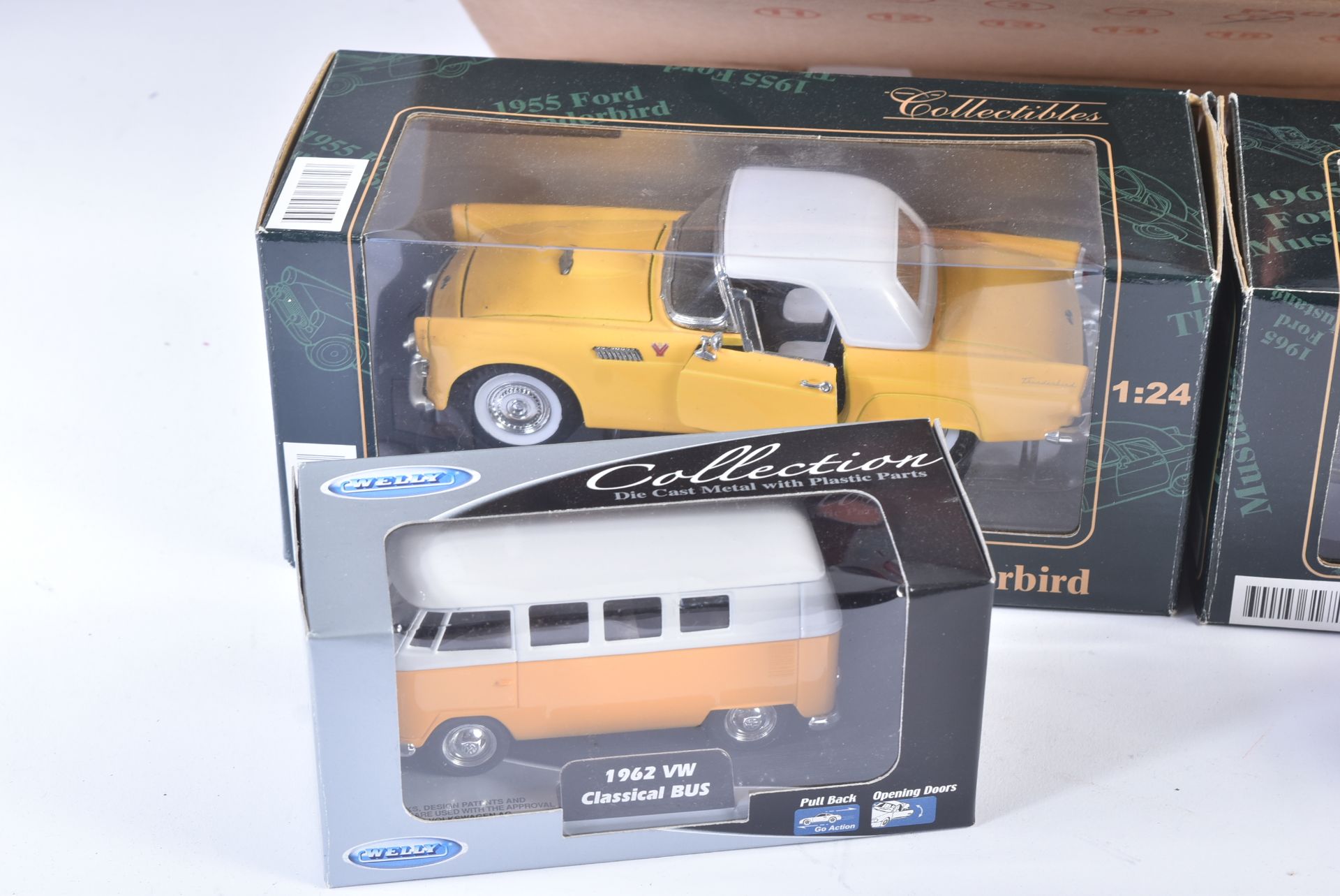 COLLECTION OF ASSORTED DIECAST MODELS - Image 4 of 9