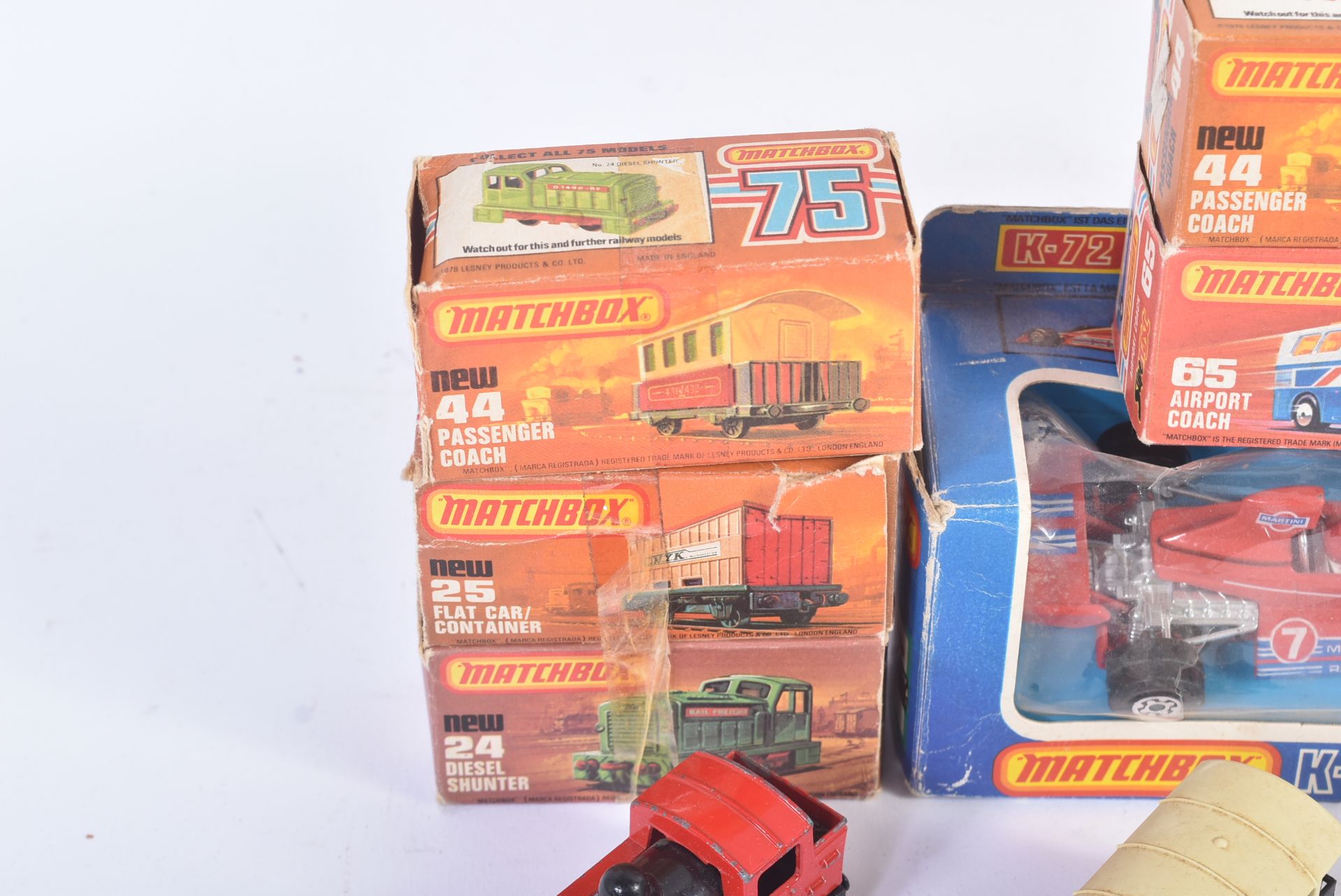 VINTAGE MATCHBOX DIECAST MODEL CARS & HOTWHEELS SUPER RALLY CASE - Image 7 of 8