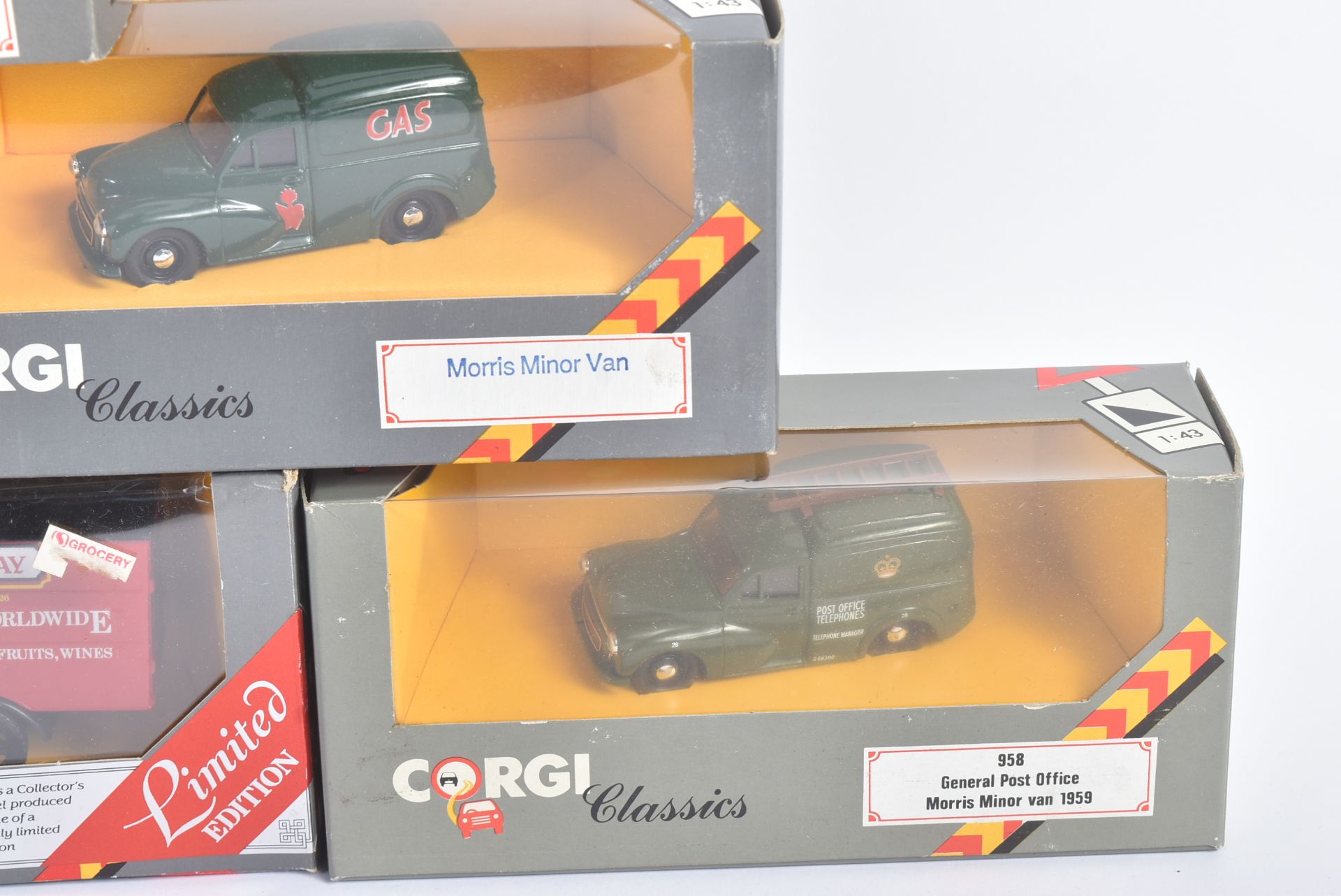 COLLECTION OF VINTAGE CORGI CLASSICS DIECAST MODELS - Image 2 of 7