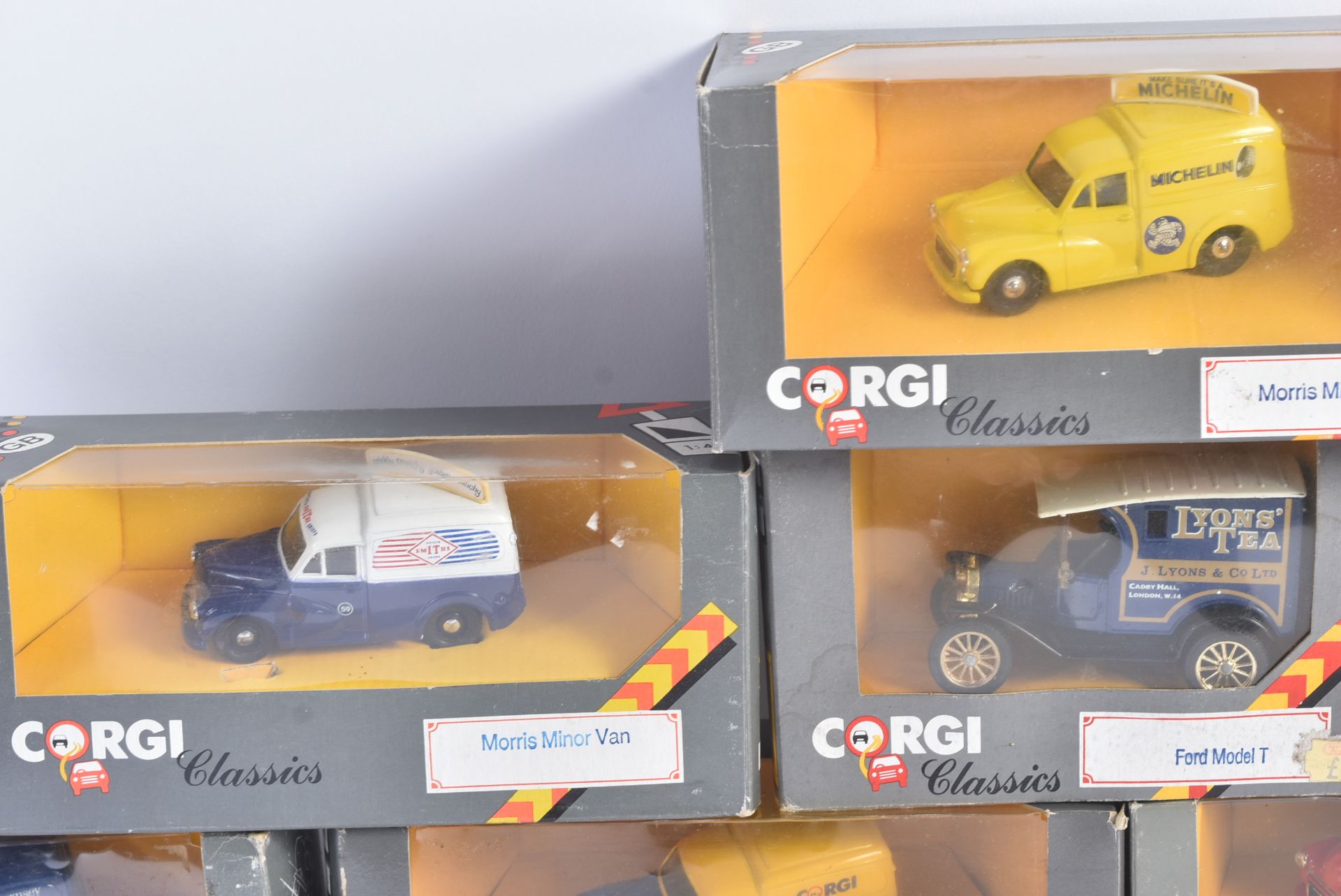 COLLECTION OF VINTAGE CORGI CLASSICS DIECAST MODELS - Image 6 of 7