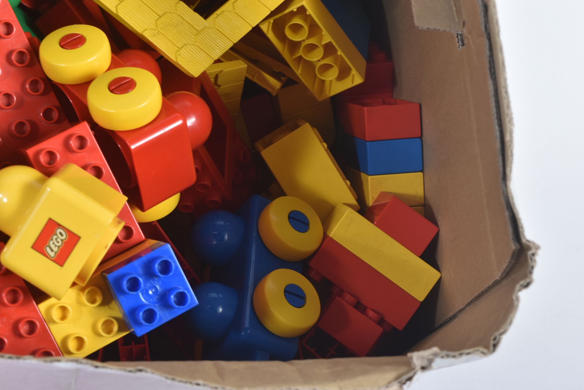 COLLECTION OF VINTAGE LEGO DUPLO BUILDING BRICKS - Bild 4 aus 7