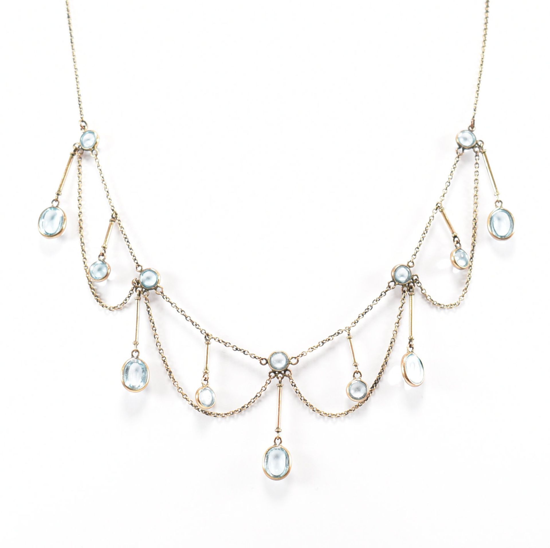 9CT GOLD & BLUE TOPAZ FESTOON NECKLACE - Image 3 of 8