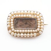 19TH CENTURY GOLD & PEARL MOURNING BROOCH PIN