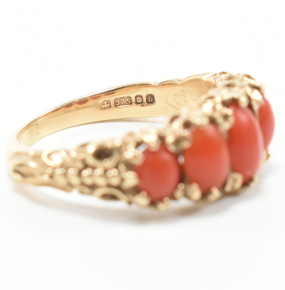 HALLMARKED 9CT GOLD & CORAL FIVE STONE RING - Image 7 of 11