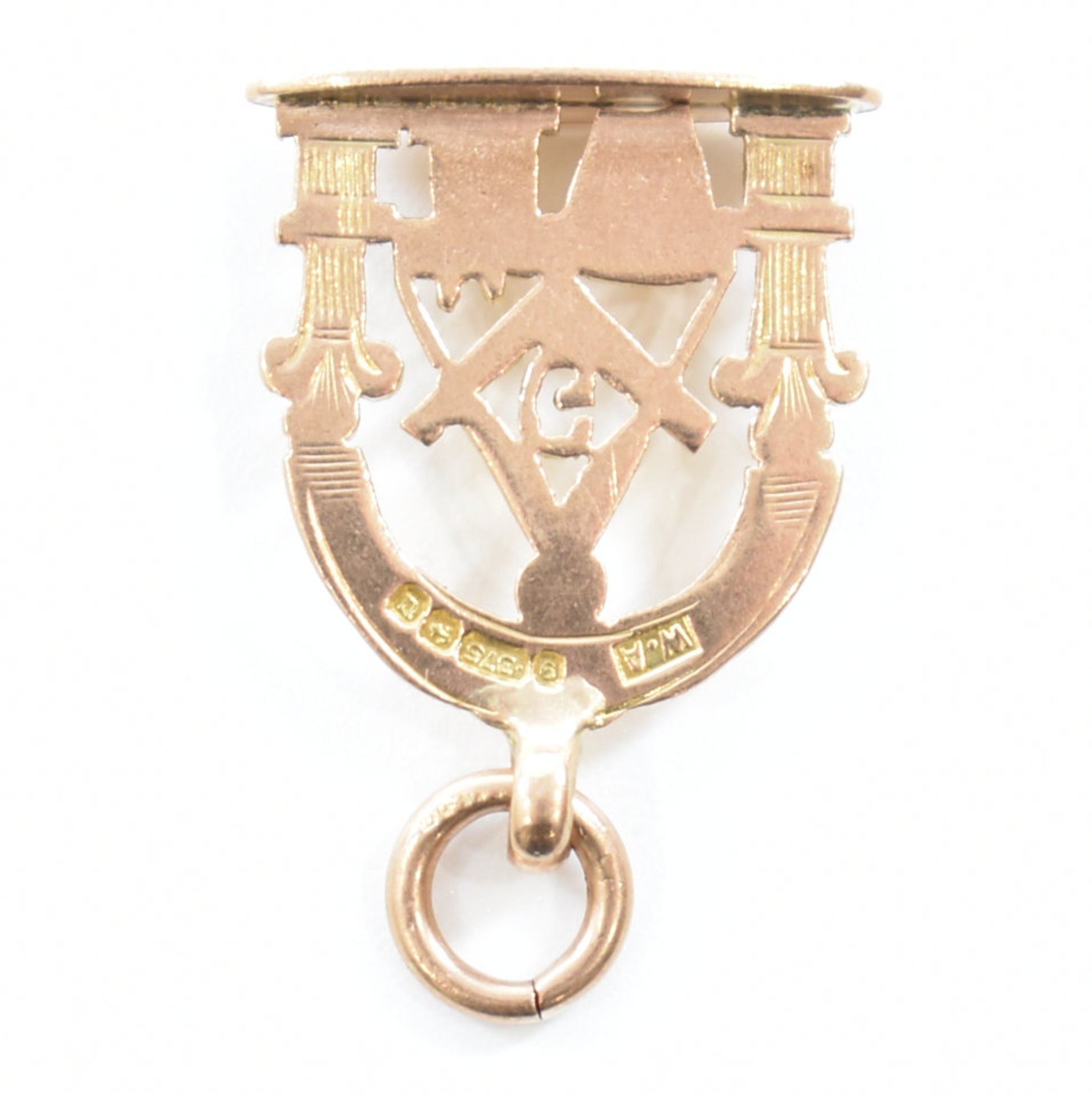 HALLMARKED 9CT GOLD GEORGE V 1919 MASONIC GOLD FOB - Bild 3 aus 6