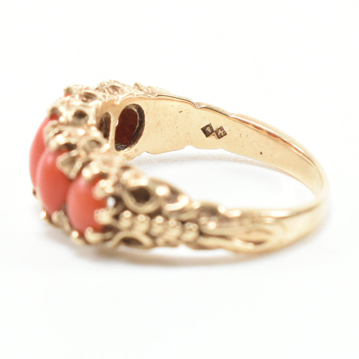 HALLMARKED 9CT GOLD & CORAL FIVE STONE RING - Image 6 of 11