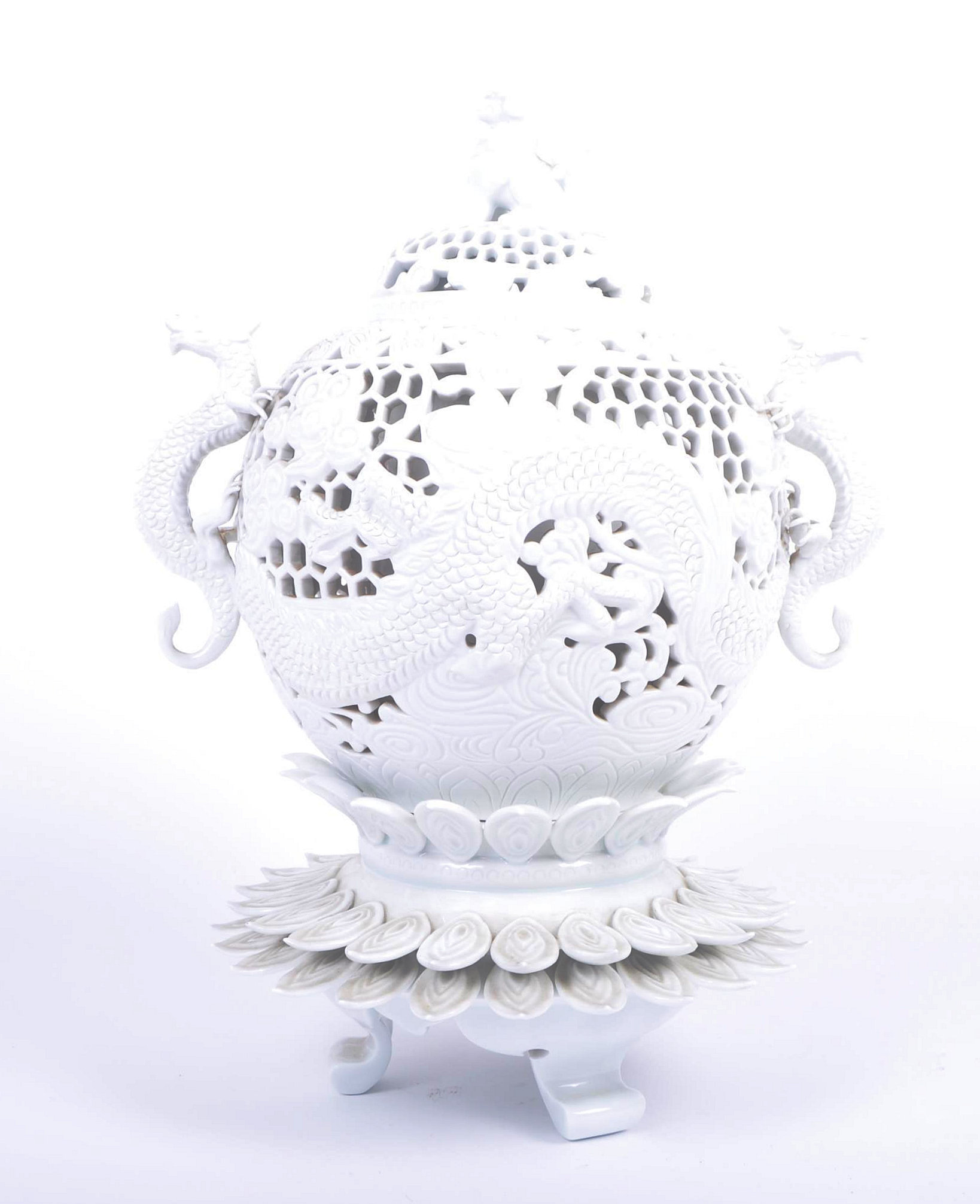 19TH CENTURY BLANC DE CHINE DRAGON & BEEHIVE VASE