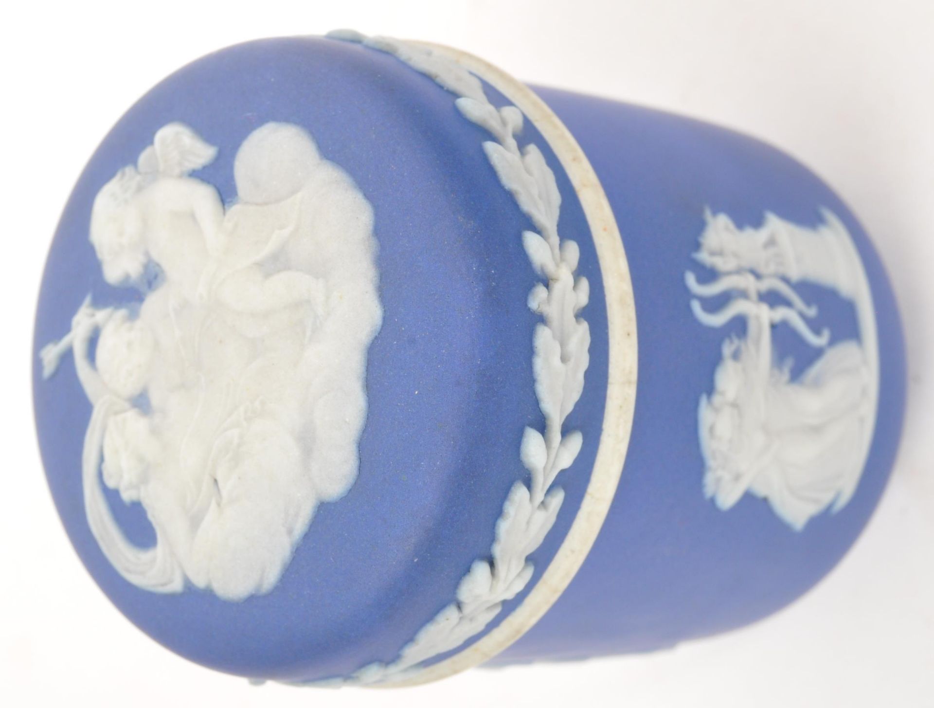 SIX WEDGWOOD JASPERWARE CAMEO WARE LIDDED POTS - Image 5 of 12