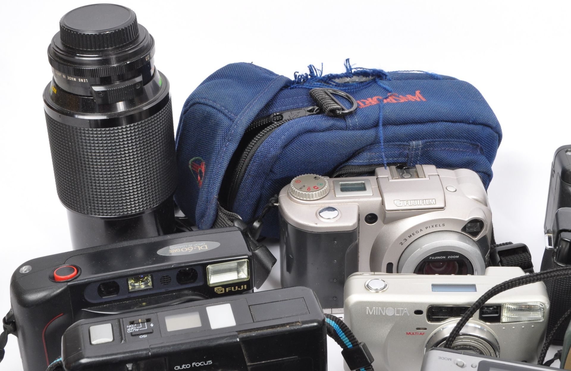 LARGE COLLECTION OF CAMERAS & RELEVANT ACCESSORIES - Bild 6 aus 9