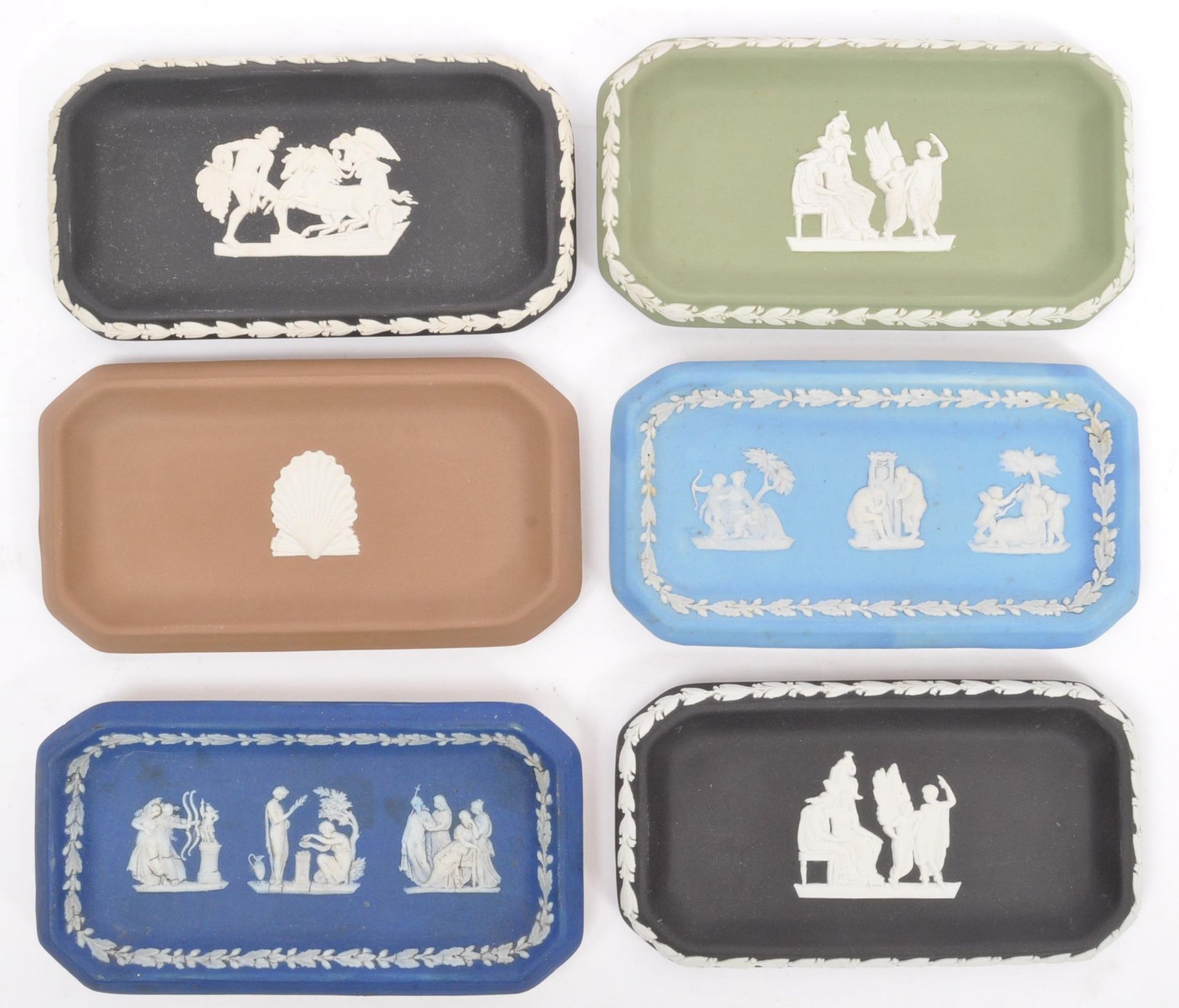 THIRTEEN WEDGWOOD JASPERWARE CAMEO WARE PIN DISHES - Bild 10 aus 15